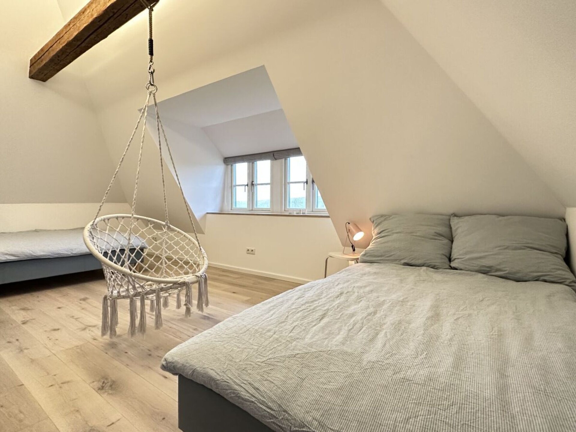 Stijlvol appartement met rieten dak aan de Noordzeekust bij Westerhever - foto 10