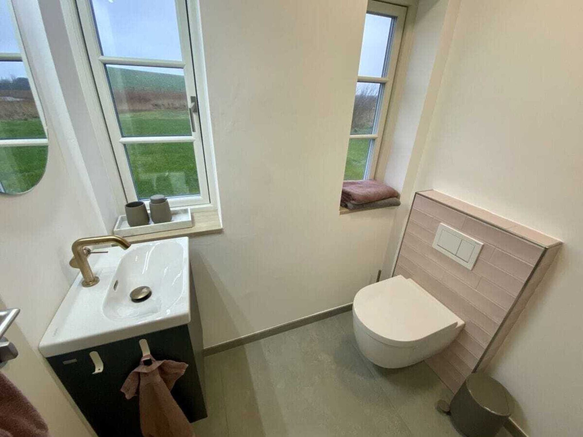 Stijlvol appartement met rieten dak aan de Noordzeekust bij Westerhever - foto 12