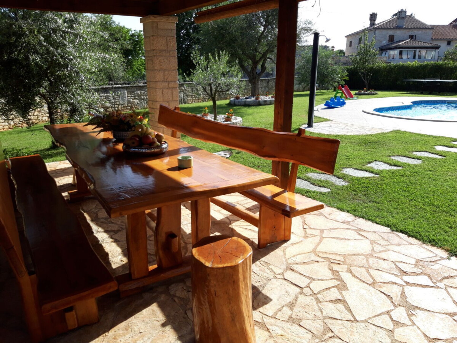 Ruim vakantiehuis Nevena met privézwembad bij Poreč voor 10 personen - foto 14