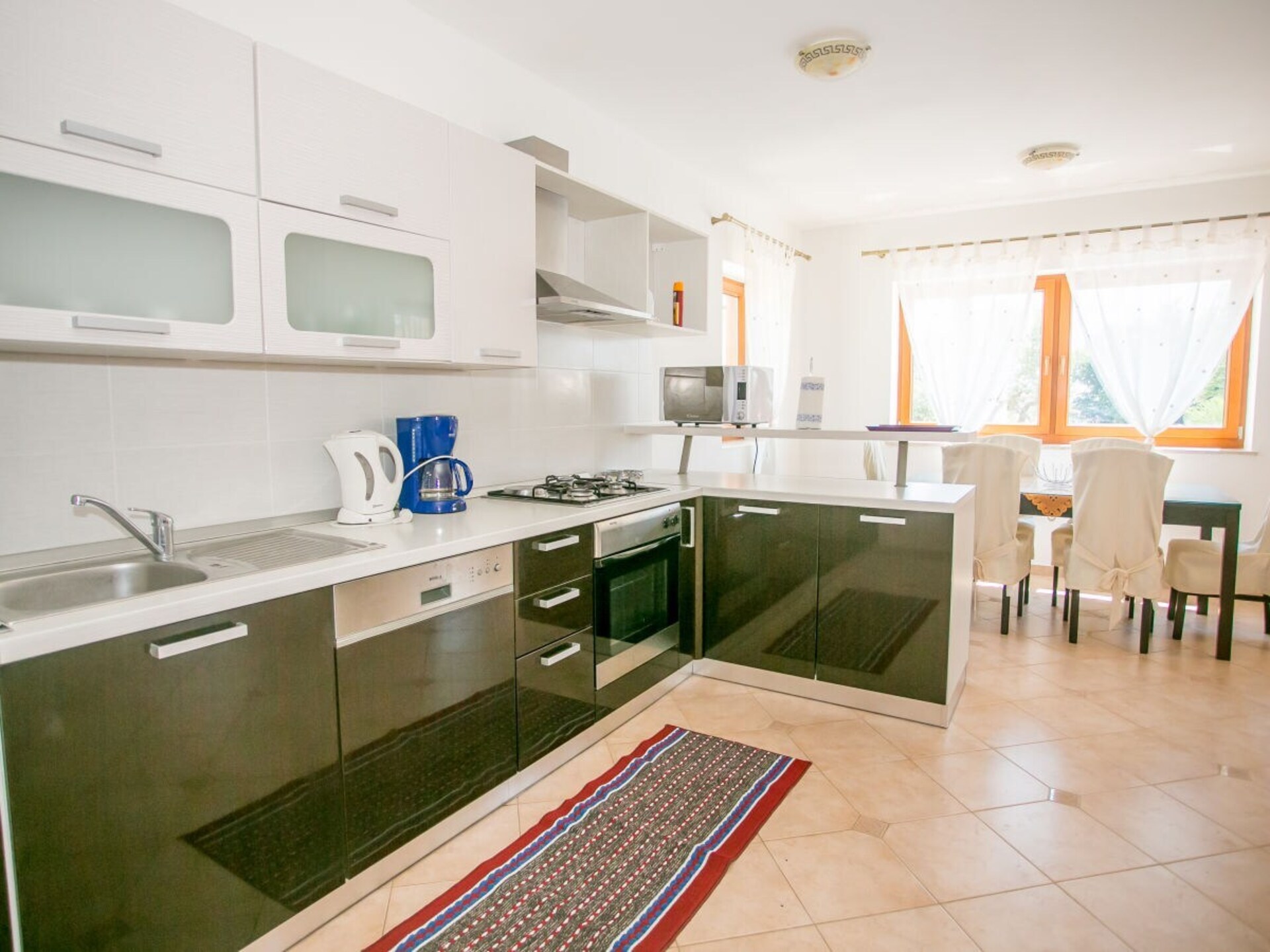 Ruim vakantiehuis Nevena met privézwembad bij Poreč voor 10 personen - foto 20
