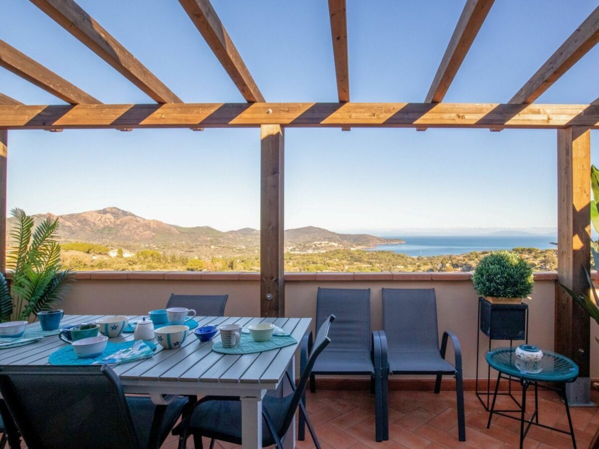 Designappartement met zeezicht in hartje Capoliveri, Elba - foto 16