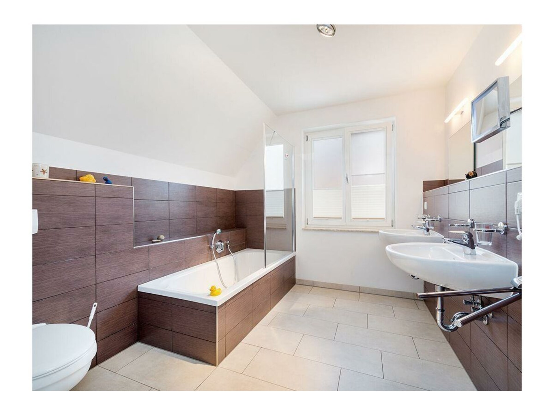 Modern vakantiehuis in Glowe, 200m van centrum, 6 personen - foto 14