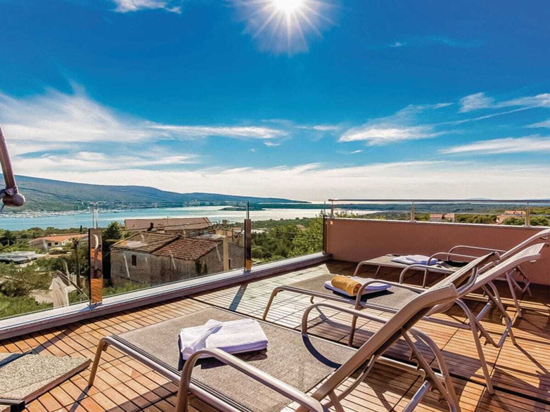 Villa met panoramisch dakterras, zwembad en sauna in Kornić - foto 4