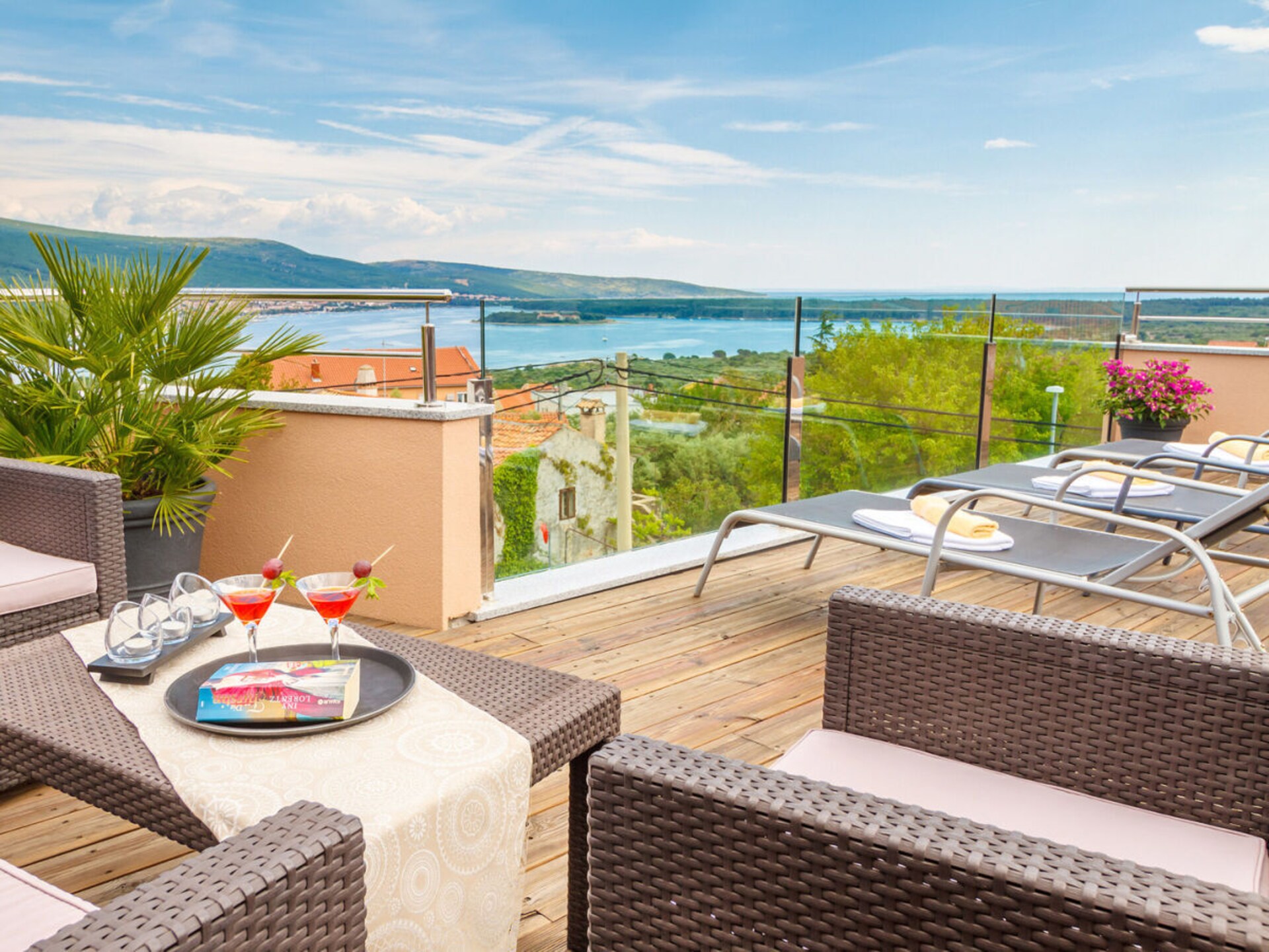 Villa met panoramisch dakterras, zwembad en sauna in Kornić - foto 9
