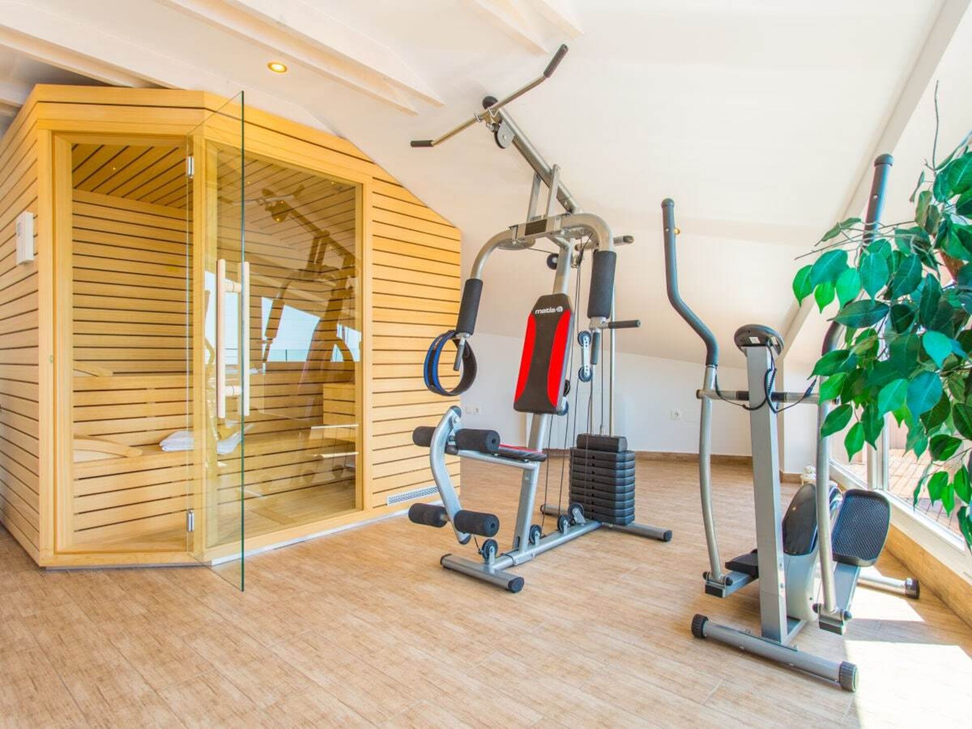 Villa met panoramisch dakterras, zwembad en sauna in Kornić - foto 41