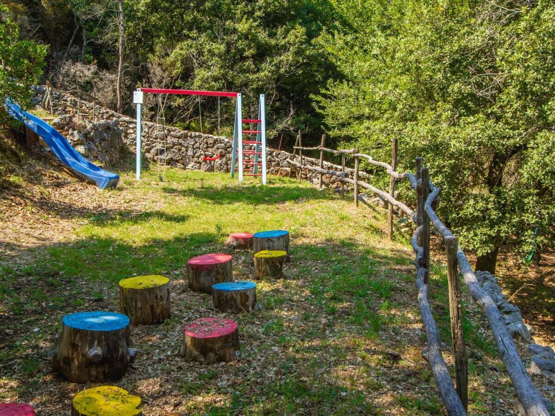 Robinson villa Risika: panoramisch uitzicht, zwembad en 3000m² tuin - foto 14