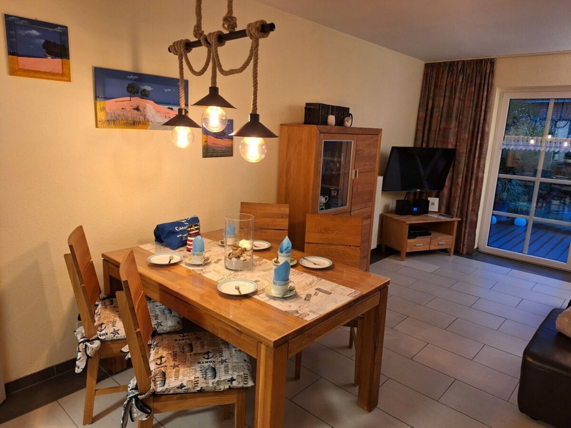 Licht vakantiehuis voor 4 personen met terras in Carolinensiel - foto 2