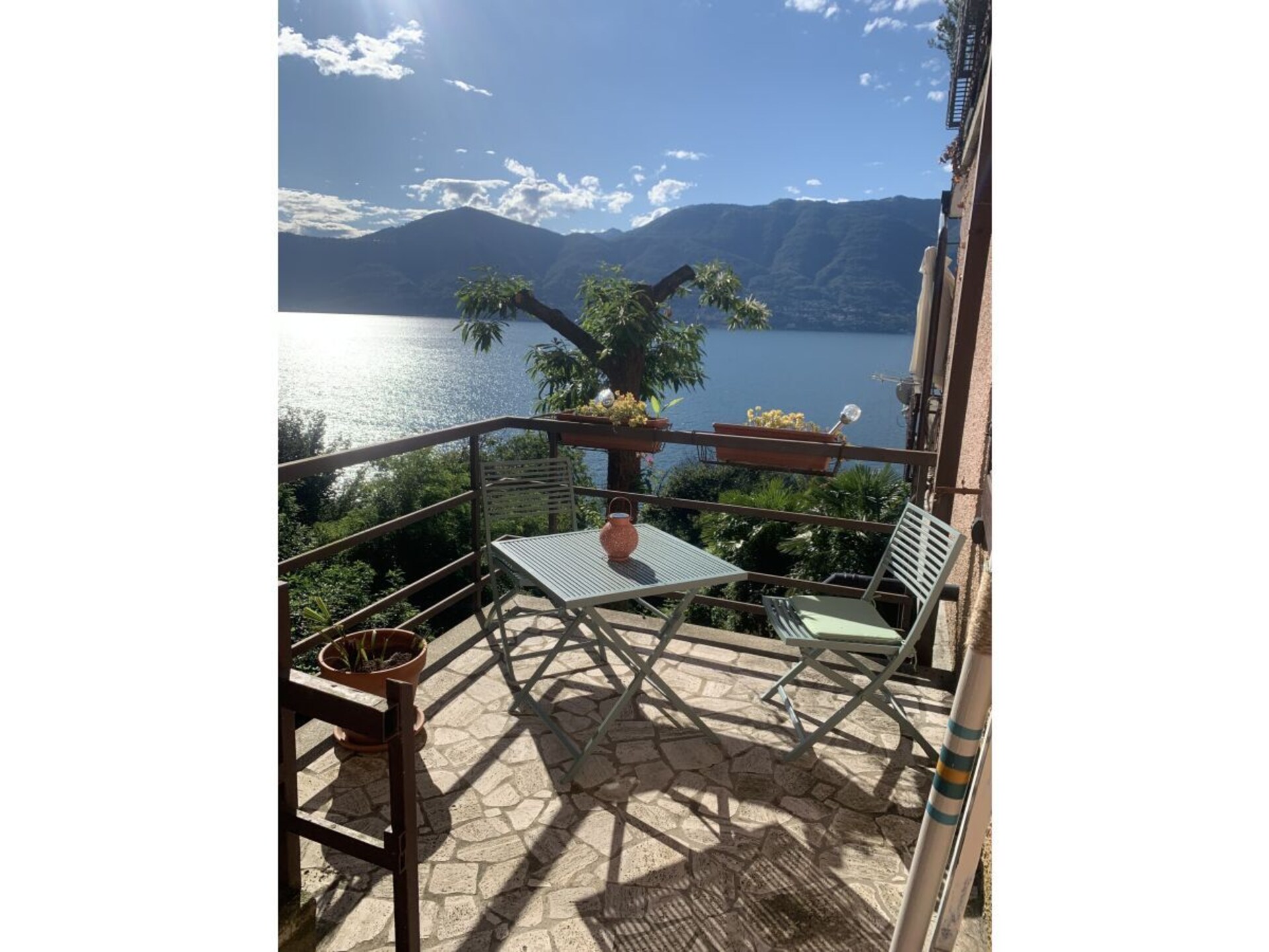 Appartement met panoramisch meerzicht en terras aan het Lago Maggiore - foto 4