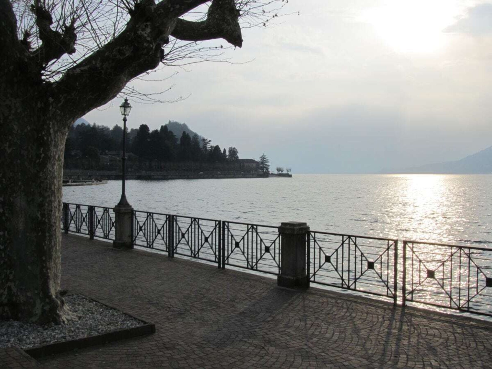 Appartement met panoramisch meerzicht en terras aan het Lago Maggiore - foto 13