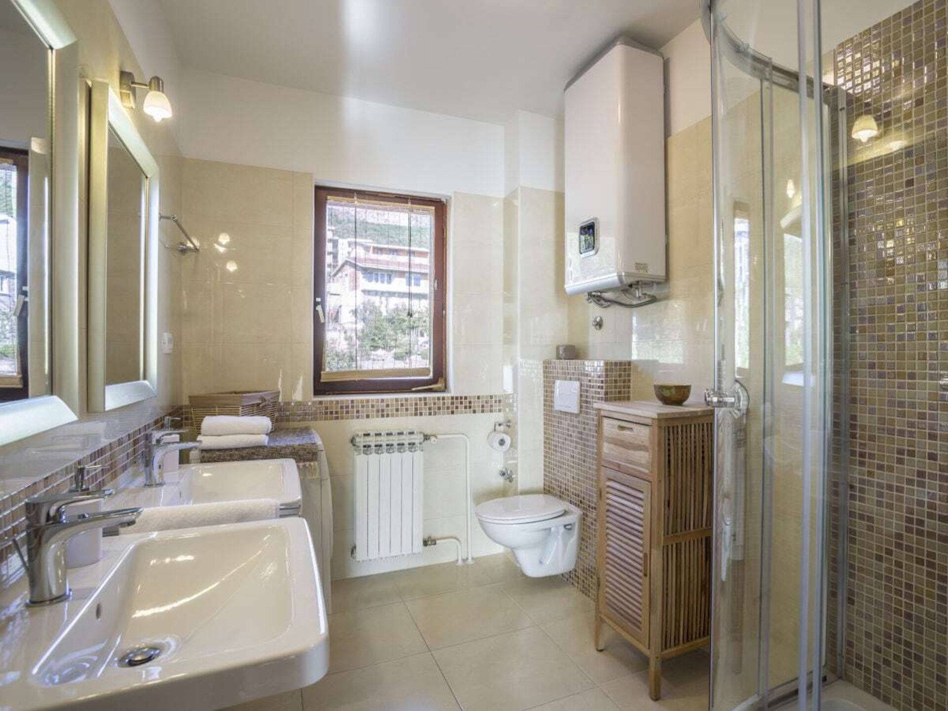 Ruime villa met privé verwarmd zwembad nabij Split - foto 9