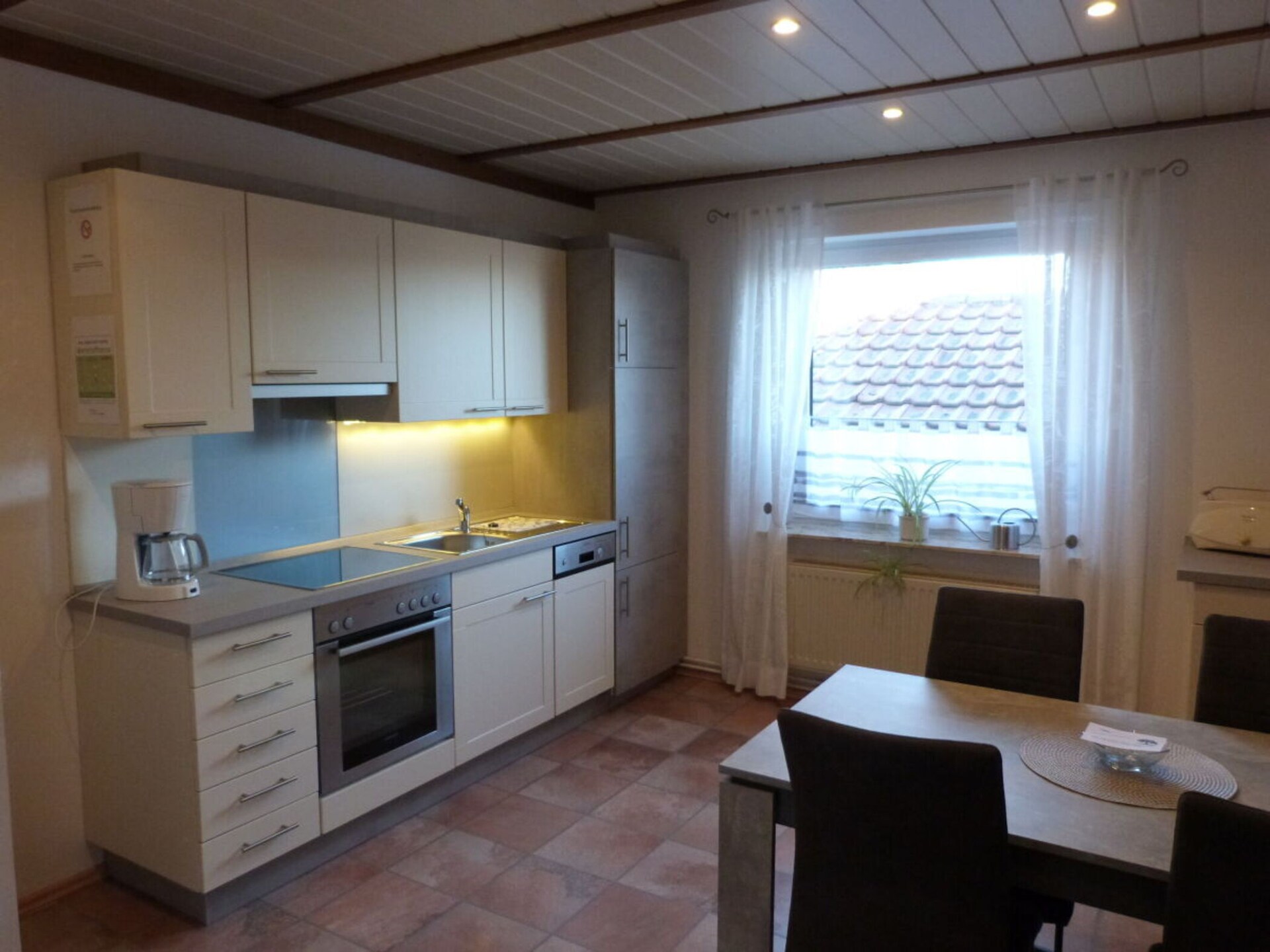 Gezellig appartement met dakterras in hartje Bockhorn, NDRS - foto 5