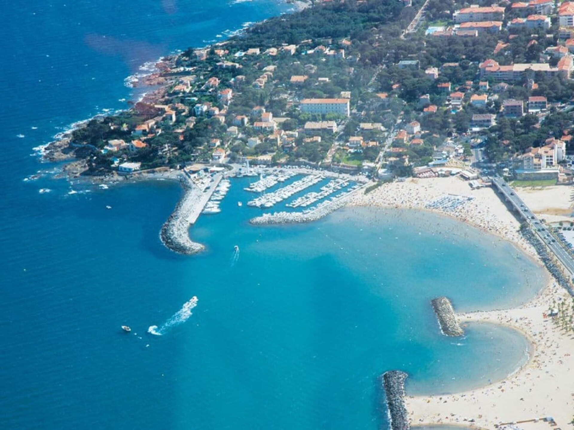 Zonovergoten villa voor 6 in Saint-Aygulf, vlakbij strand en dorp - foto 27