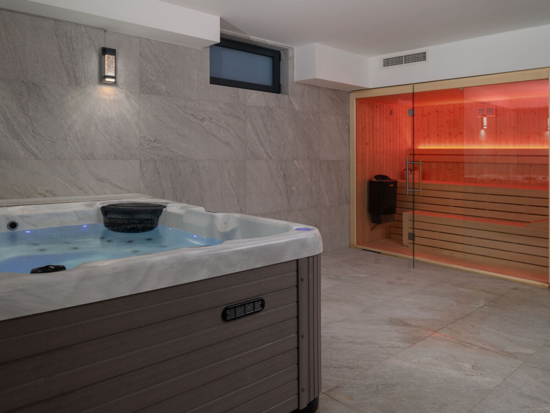 Villa Hedonia: Ruim vakantiehuis voor 12 in Brela, Kroatië - foto 28