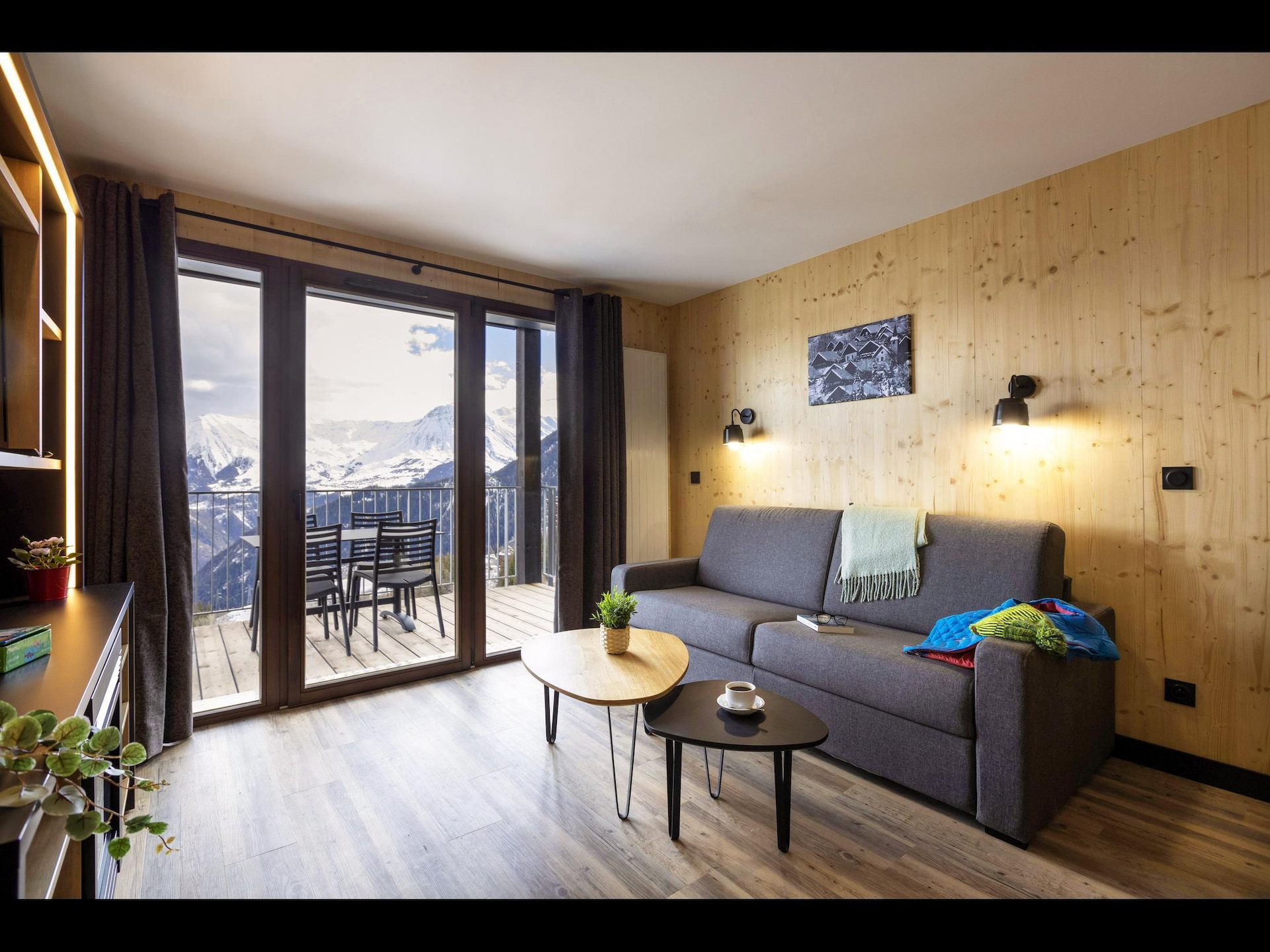 Ruim 10-persoons appartement met sauna en gedeeld zwembad in Villarembert - foto 15