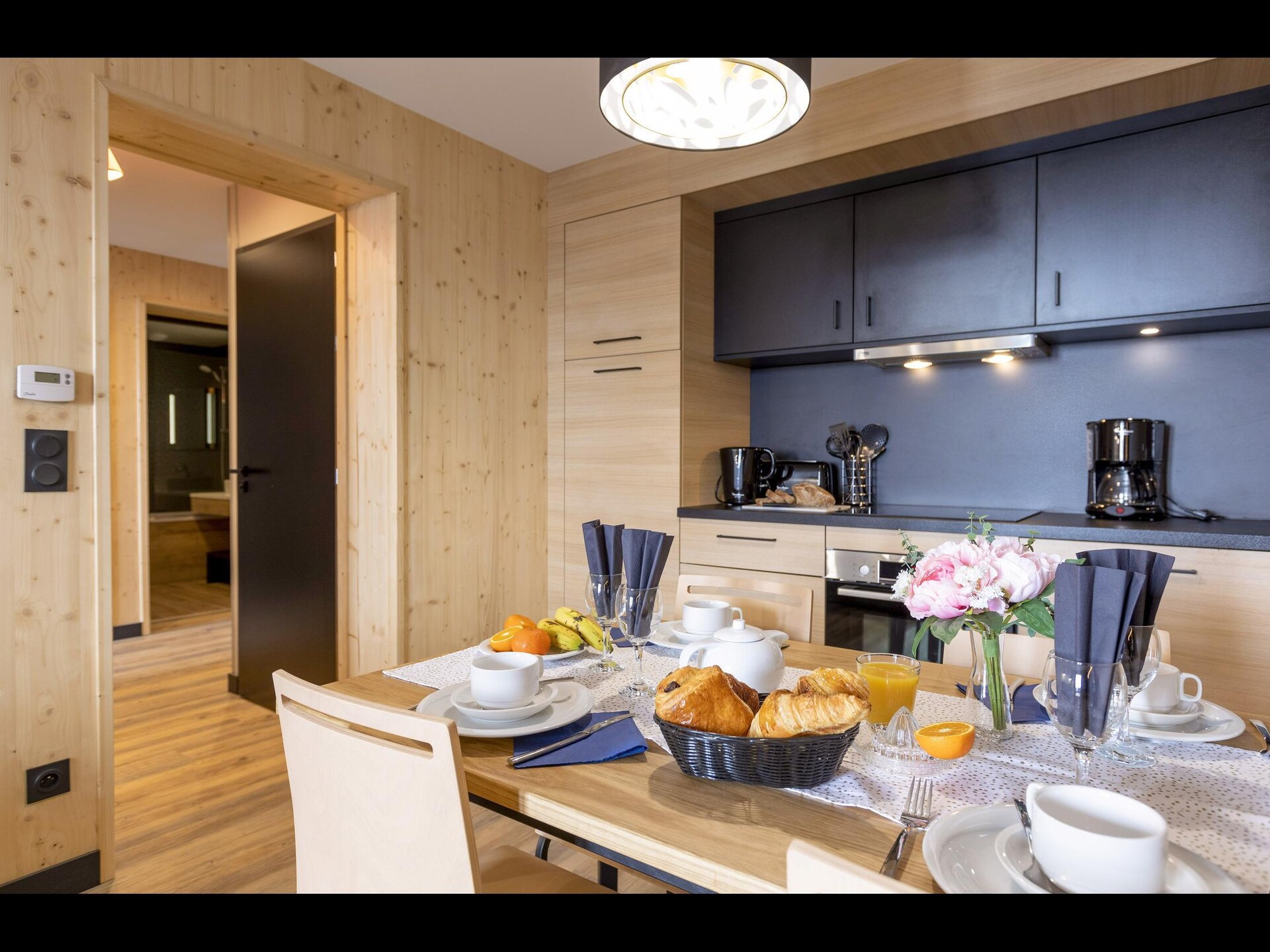 Ruim 10-persoons appartement met sauna en gedeeld zwembad in Villarembert - foto 21