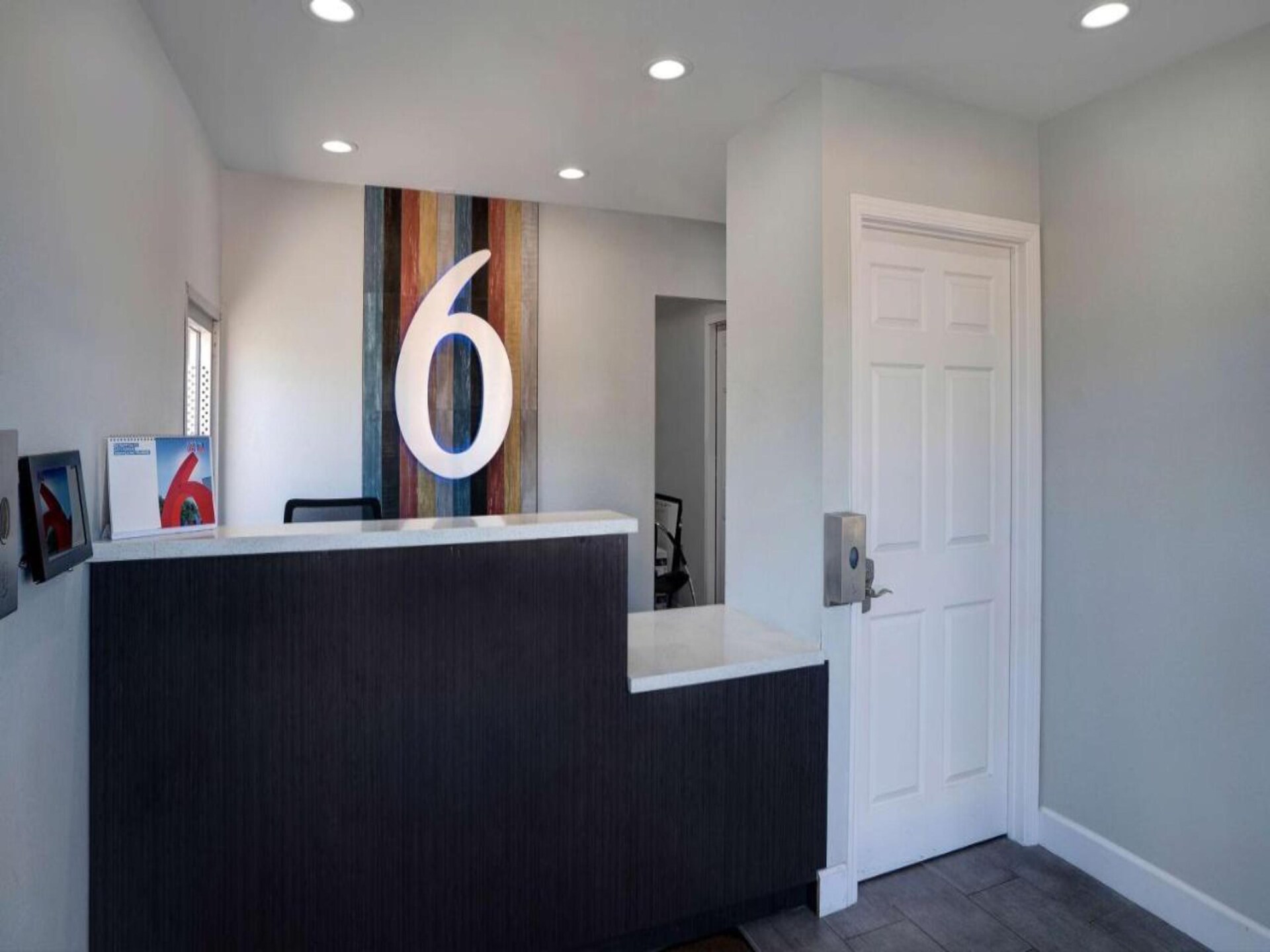 Comfortabel appartement in Arcata met zwembad, nabij strand en luchthaven - foto 15