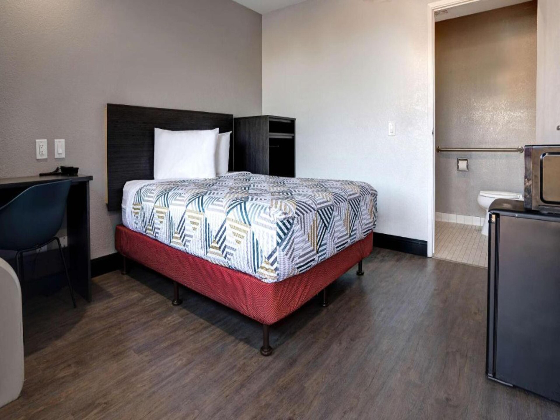 Comfortabel appartement in Arcata met zwembad, nabij strand en luchthaven - foto 11