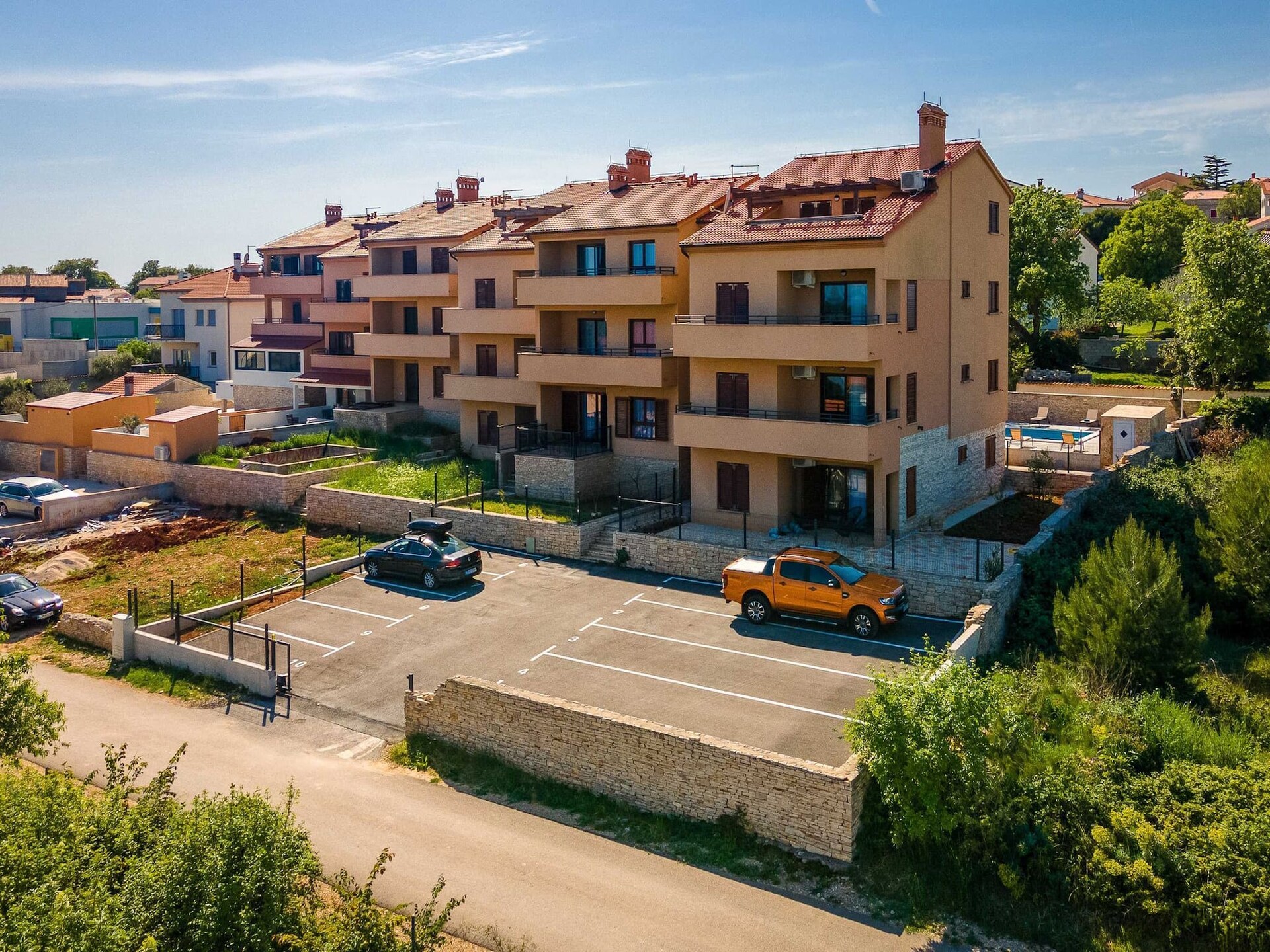 Modern appartement voor 6 met zwembad, op 1,5 km van strand Ližnjan - foto 7