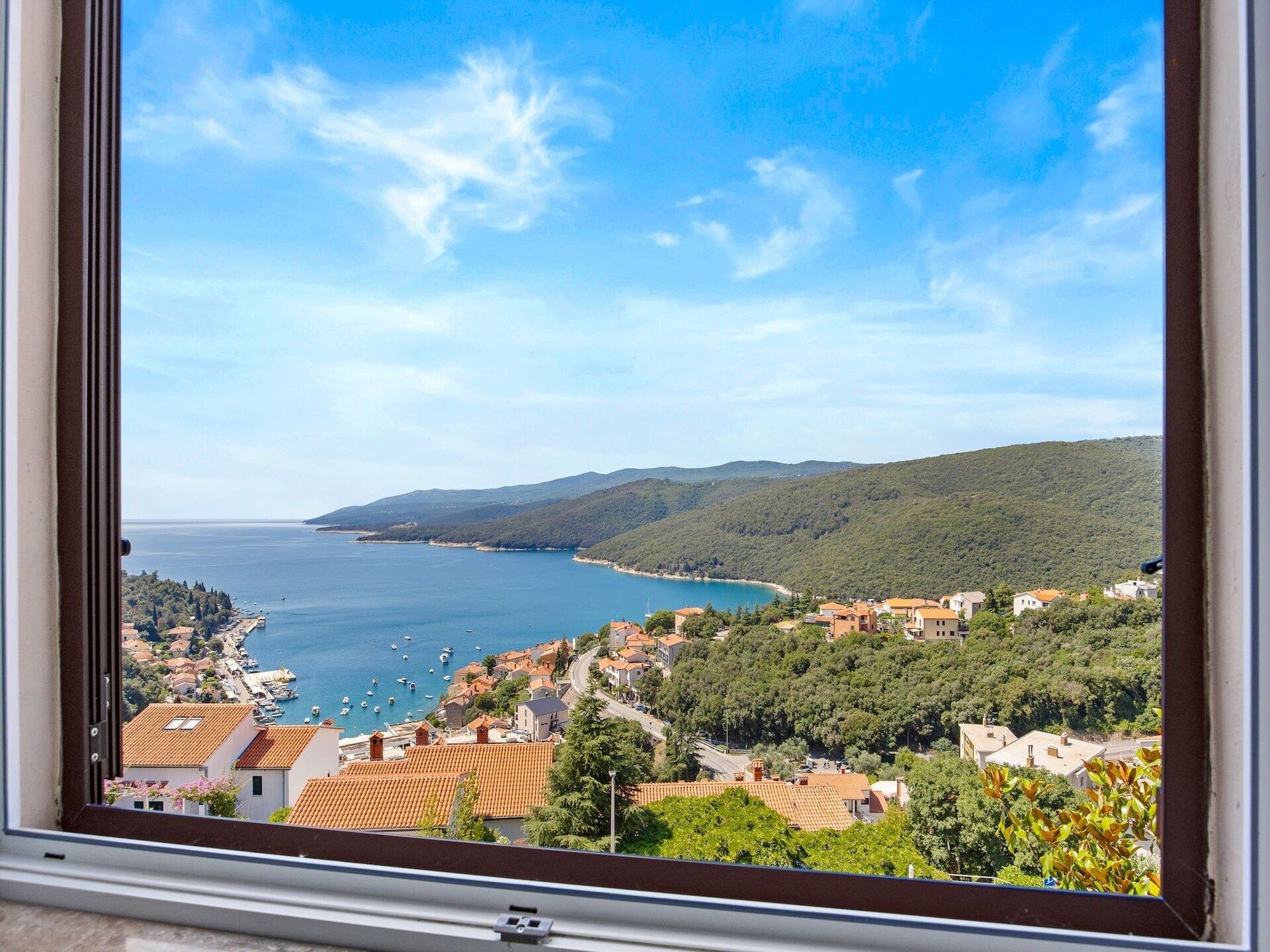 Lady M Gold – Stijlvol appartement met balkon en zeezicht in Rabac - foto 23