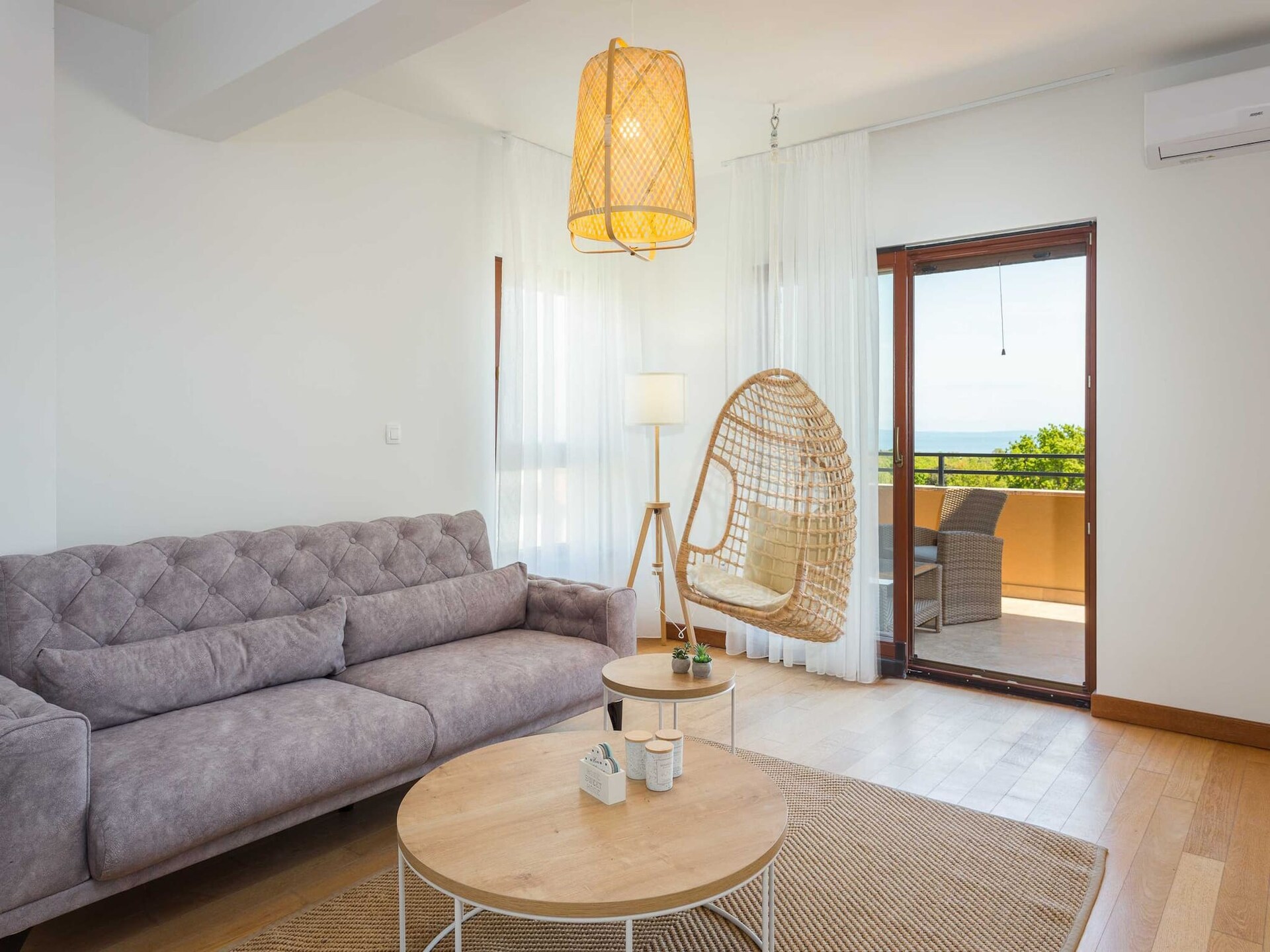 Modern appartement met gedeeld zwembad in Ližnjan, vlakbij strand en Pula - foto 2