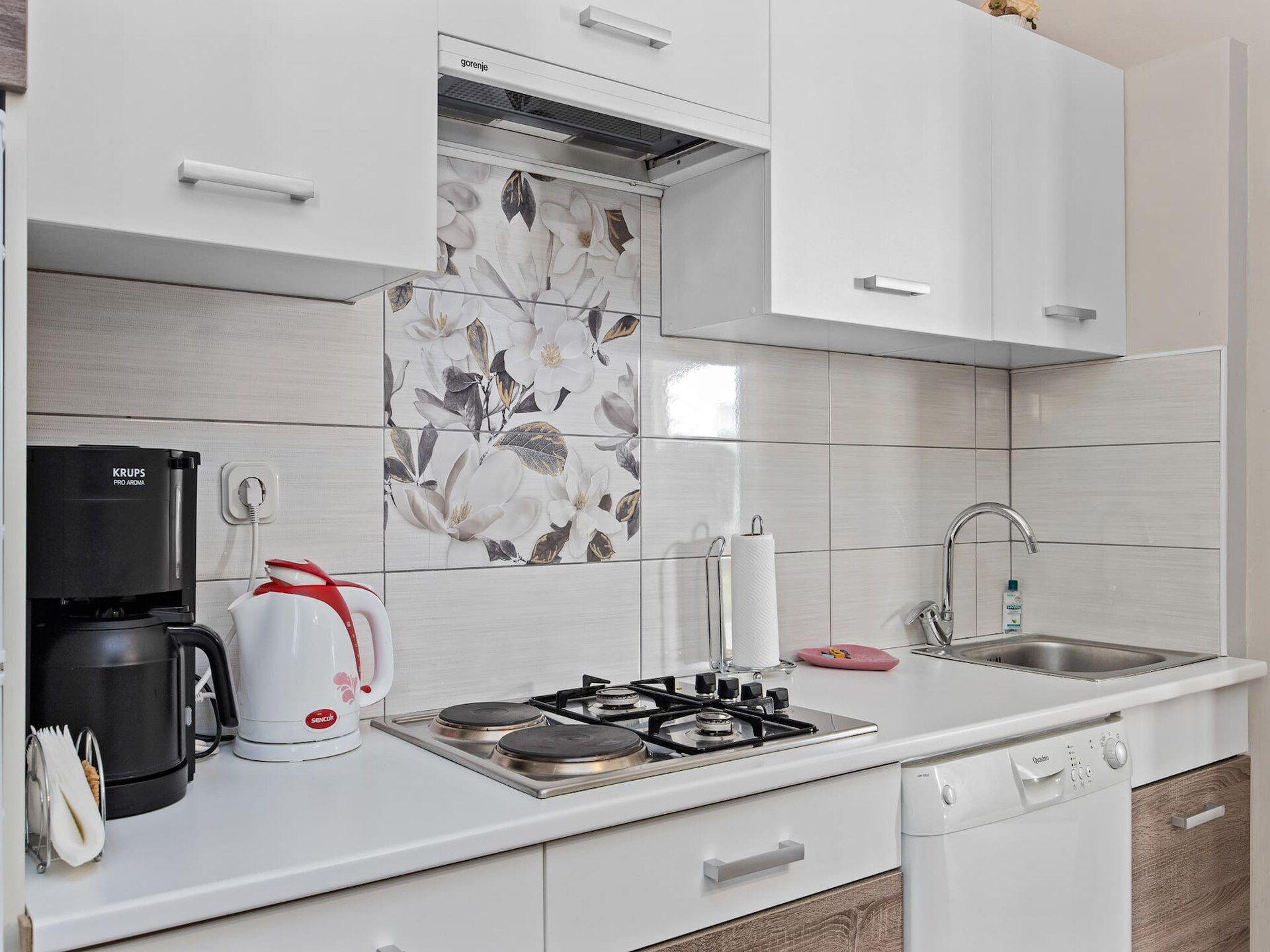 Stijlvol appartement met zeezicht in Rabac, 400m van het strand - foto 10