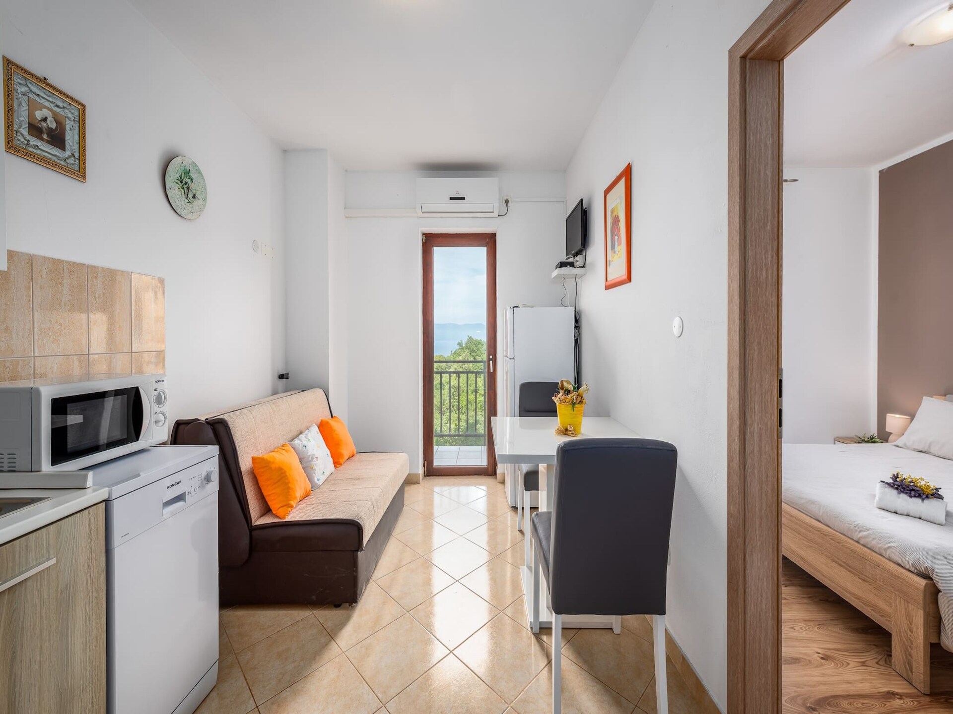 Sereen appartement in Drenje met gedeelde wellness en zeezicht - foto 3