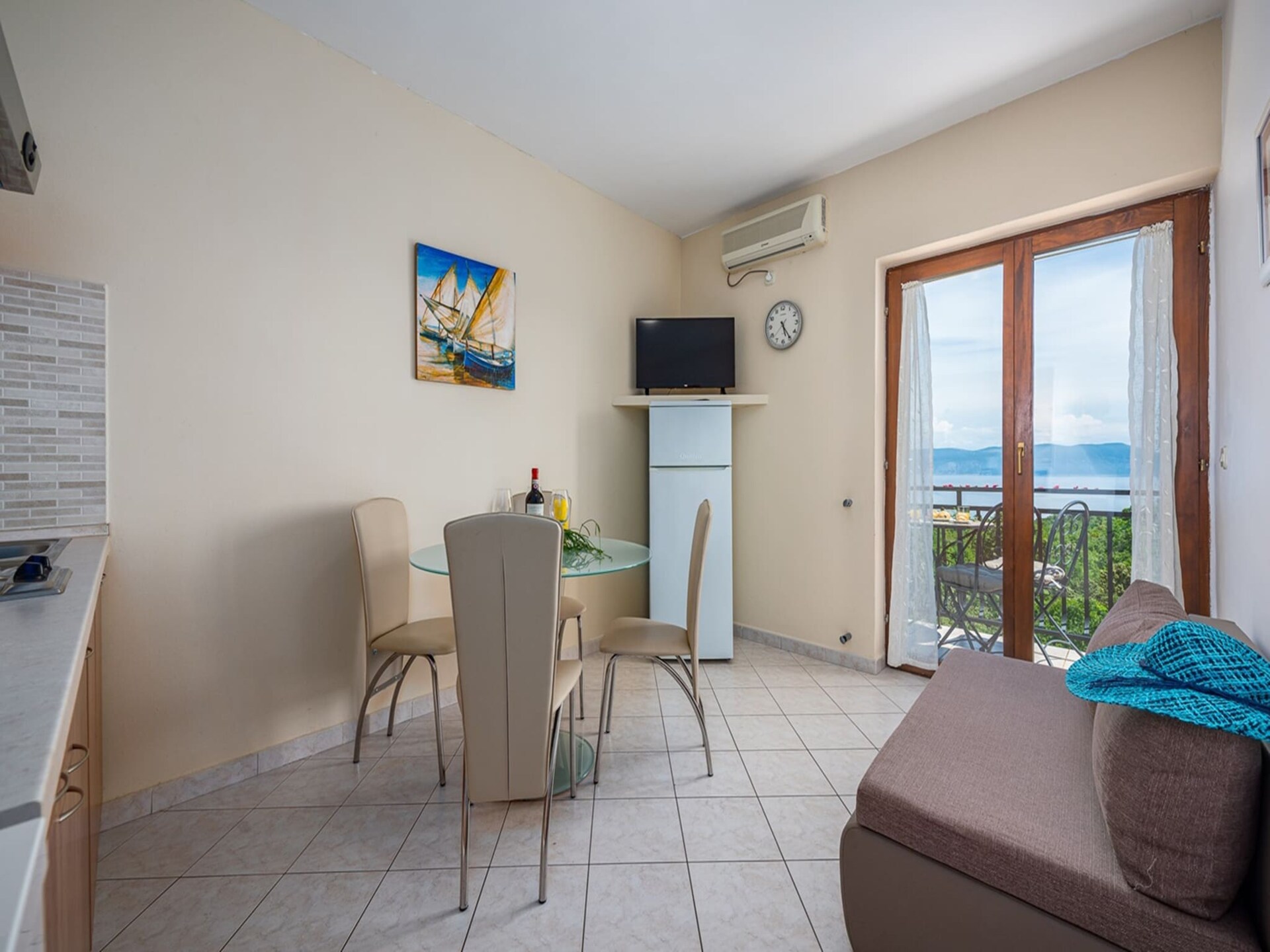 Appartement Lara 2 met gedeeld zwembad, sauna & jacuzzi nabij strand - foto 7