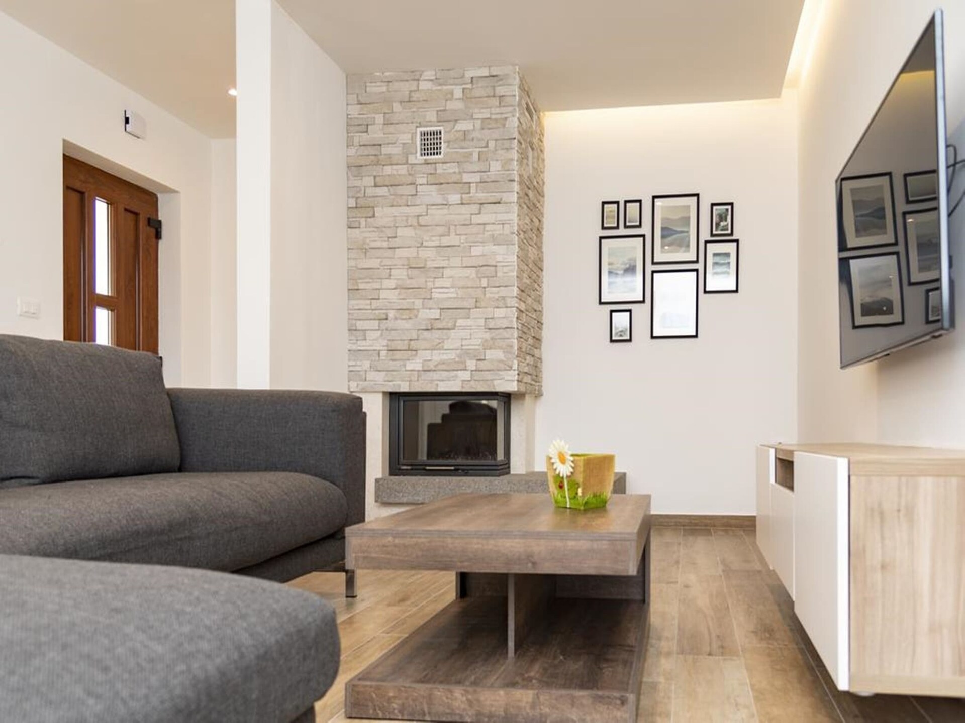 Ruim appartement met 3 slaapkamers en tuin op 1 km van strand Fažana - foto 6