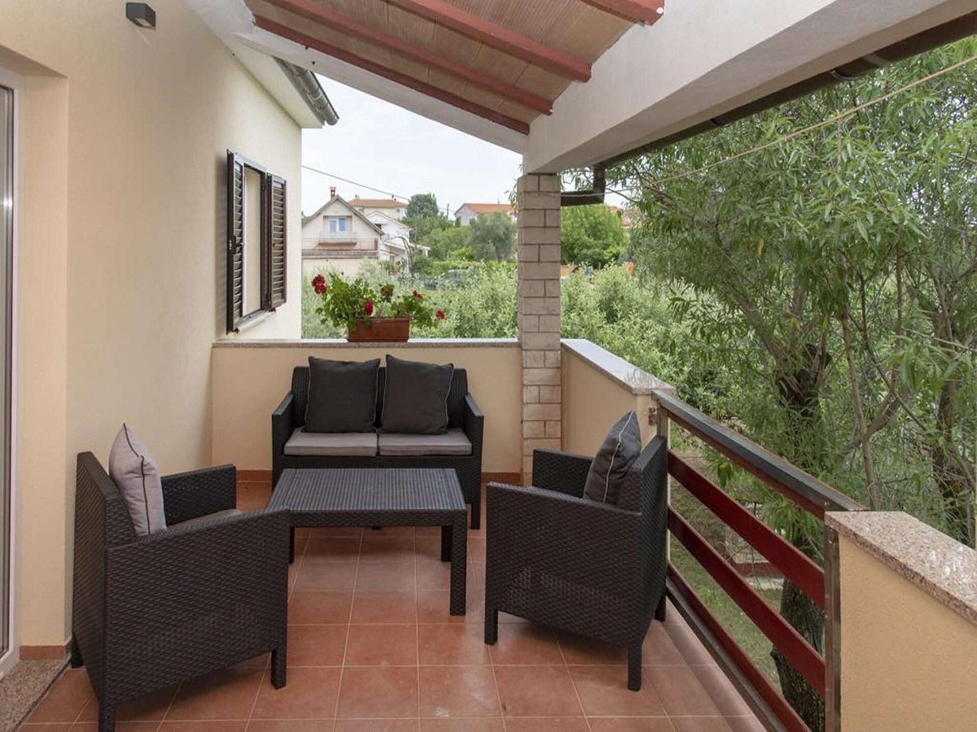 Ruim appartement met 3 slaapkamers en tuin op 1 km van strand Fažana - foto 18