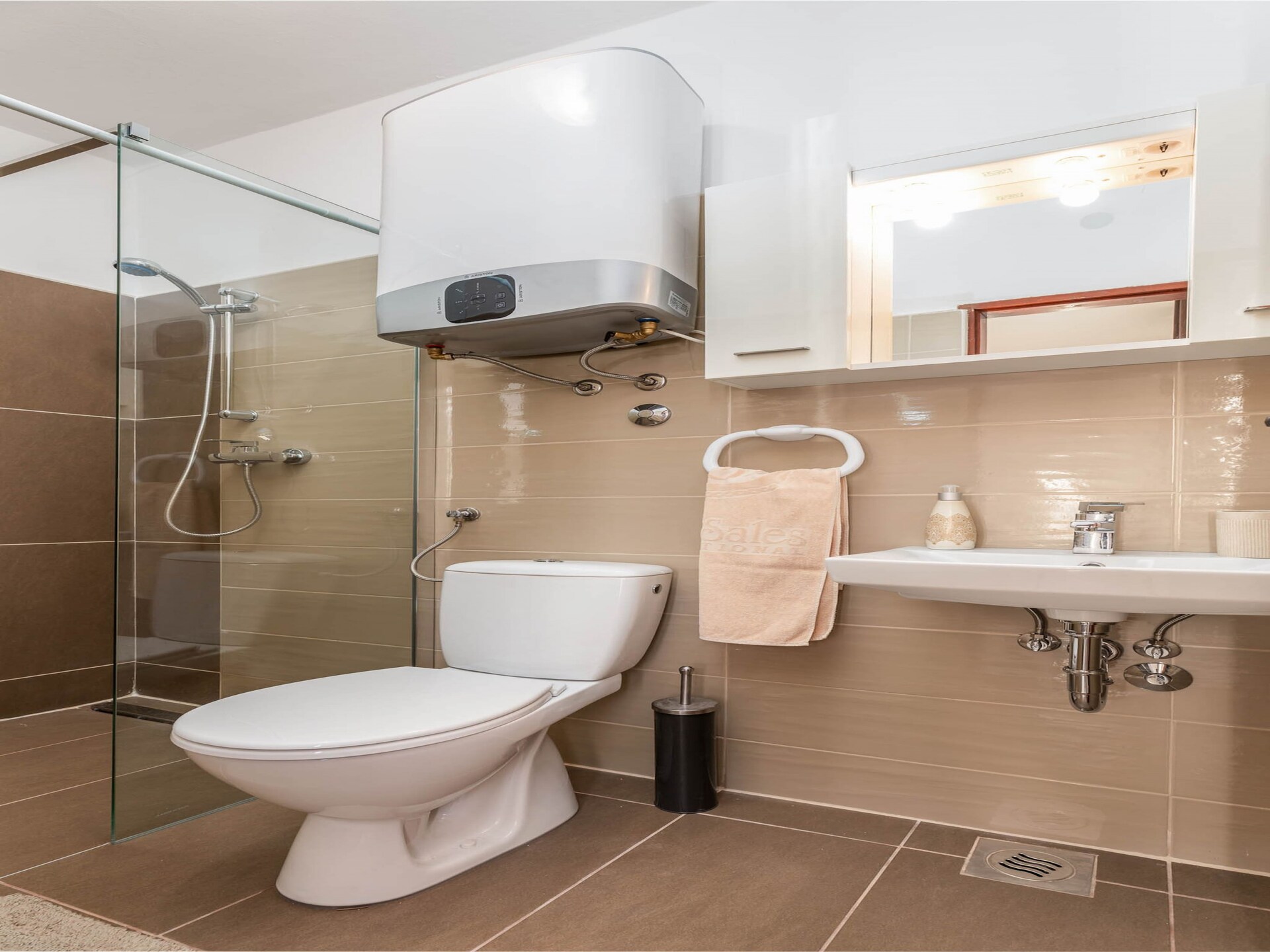 Modern appartement met terras in Valbandon, op 1 km van het strand - foto 14