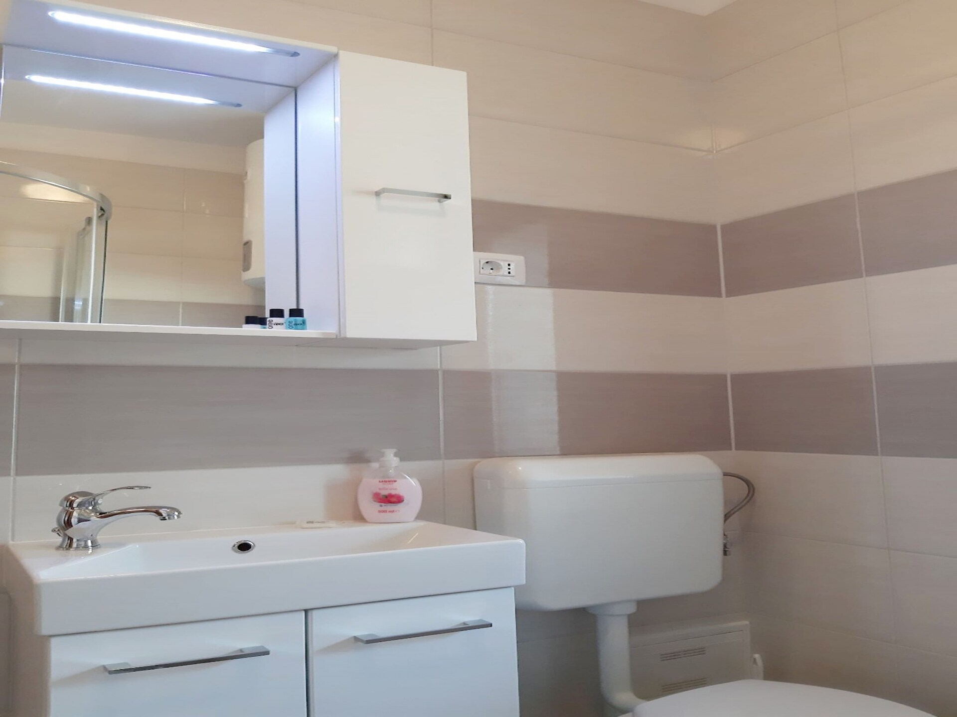 Ruim appartement met tuin en terras voor 7 personen nabij Pula - foto 22