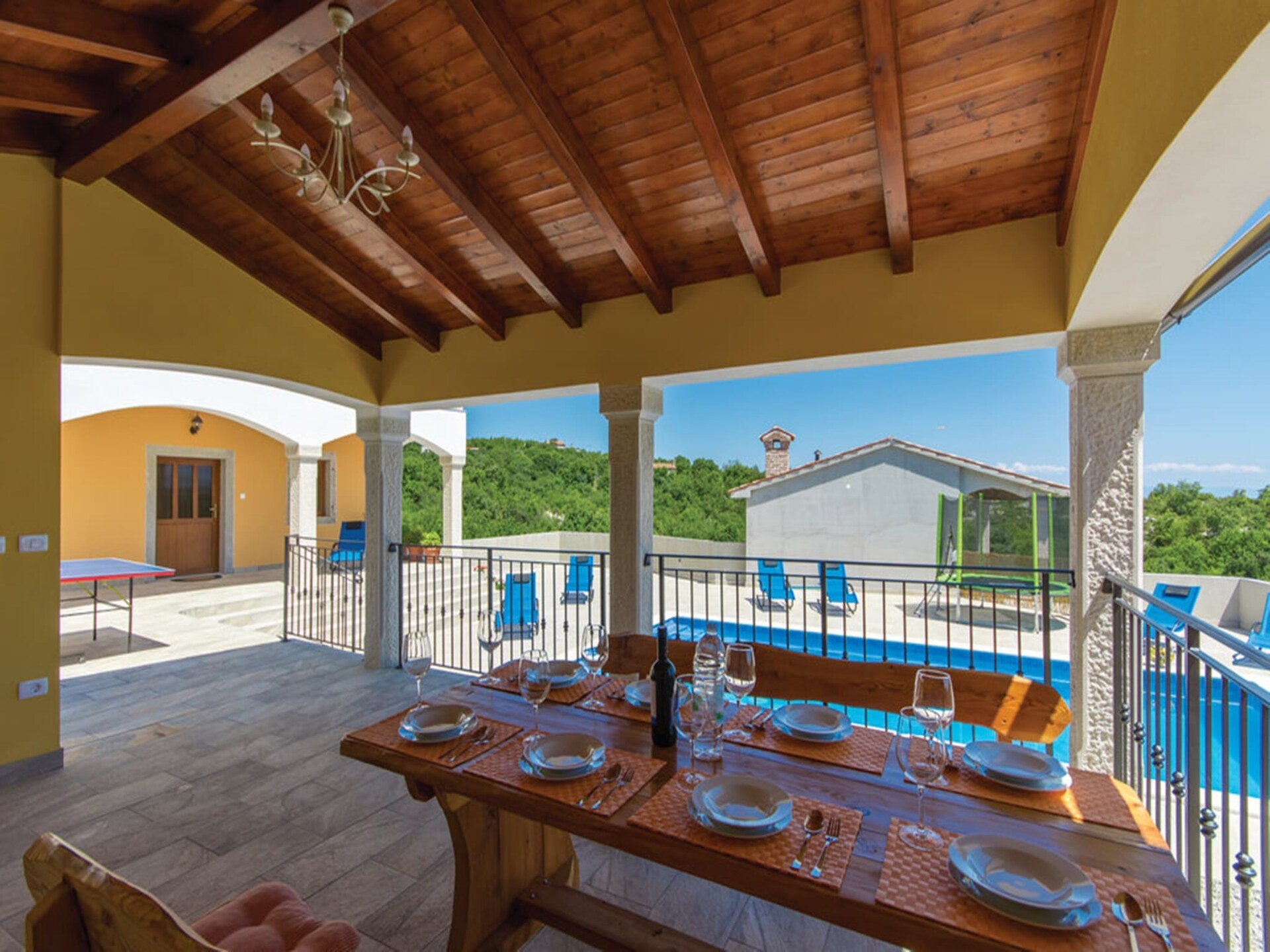 Villa met privézwembad en zeezicht in Koromačno - foto 31