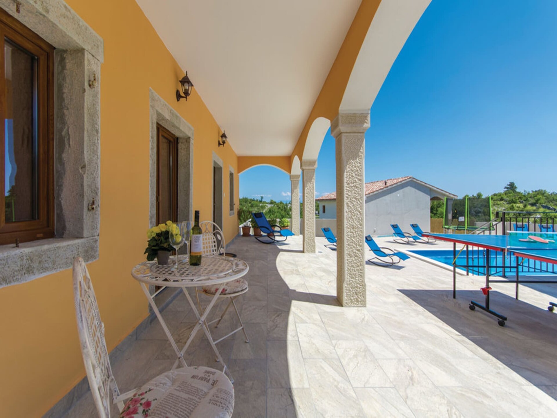 Villa met privézwembad en zeezicht in Koromačno - foto 28