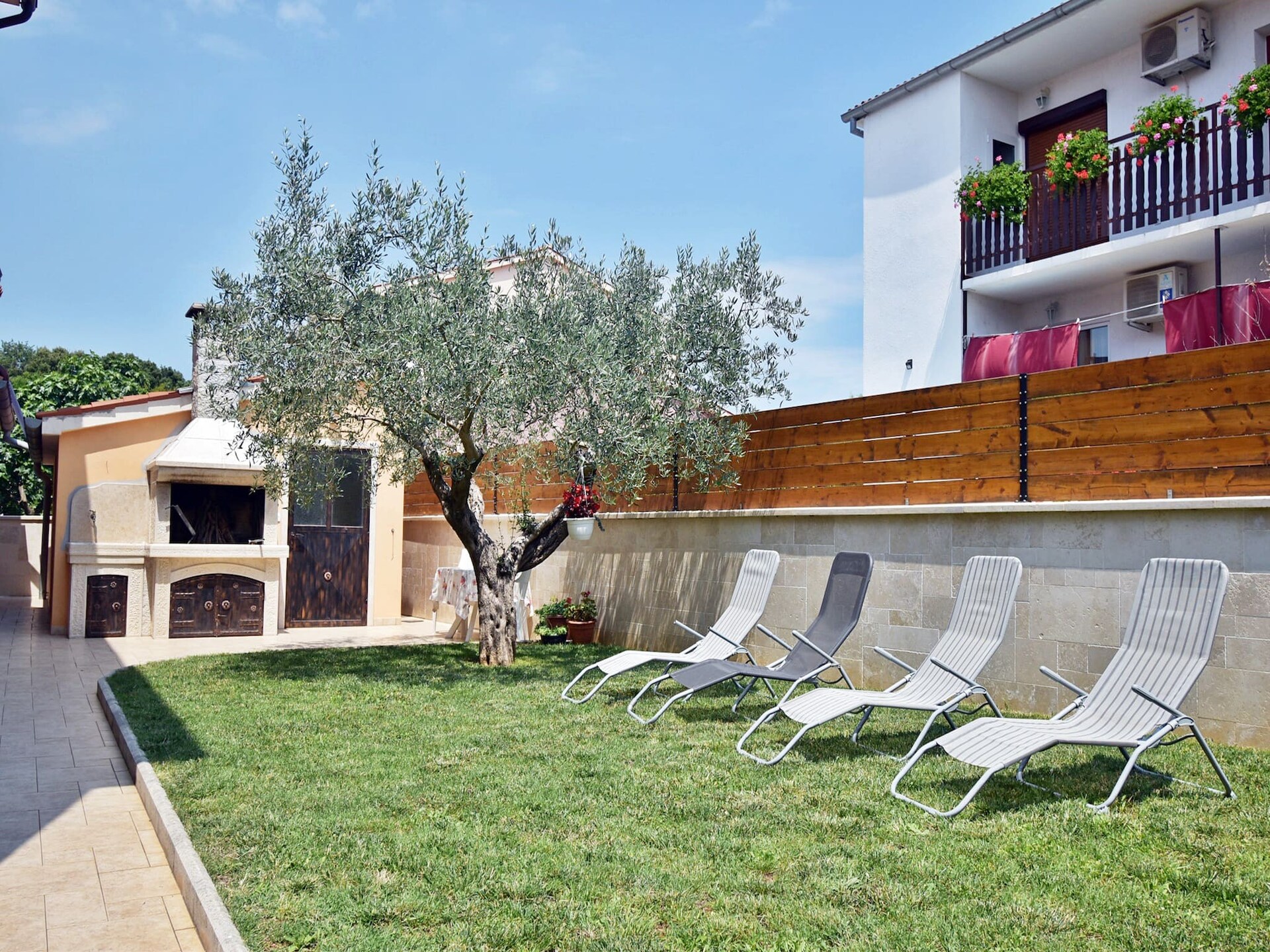 Knus appartement met tuin en barbecue op 3 km van strand Pula - foto 16