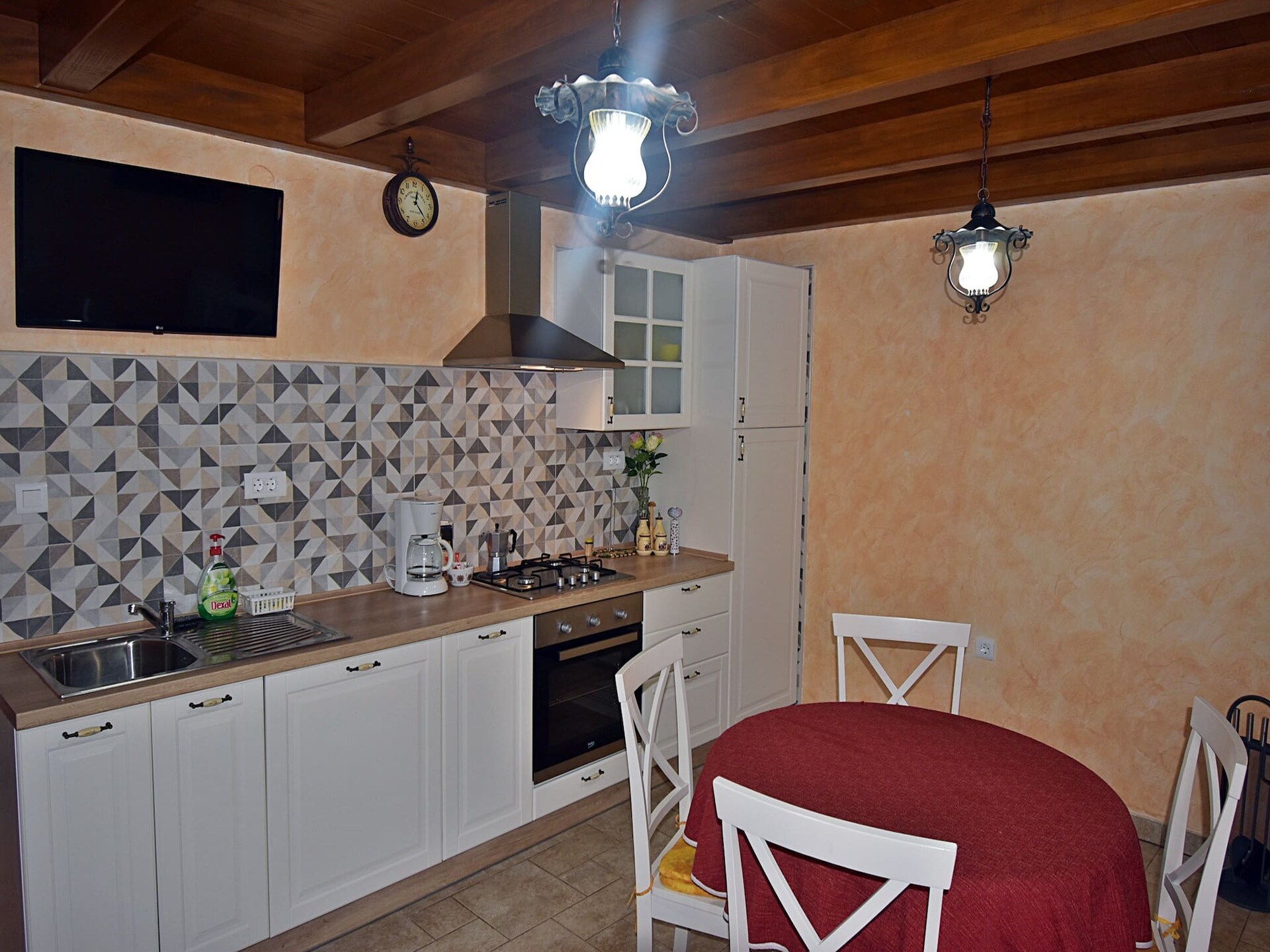 Knus appartement met tuin en barbecue op 3 km van strand Pula - foto 4