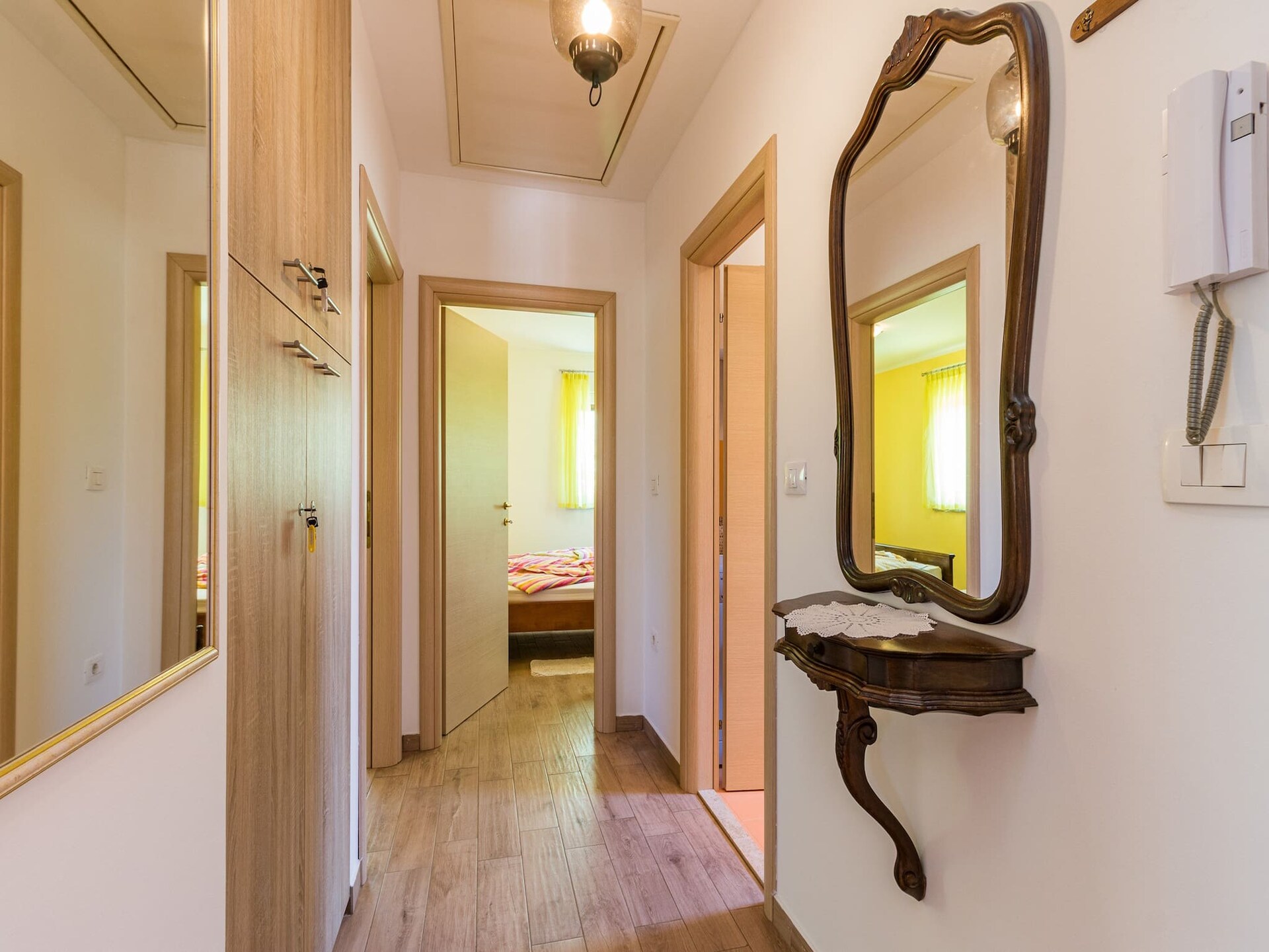 Serene villa met privézwembad op 2,2 km van strand Pjescana Uvala - foto 12