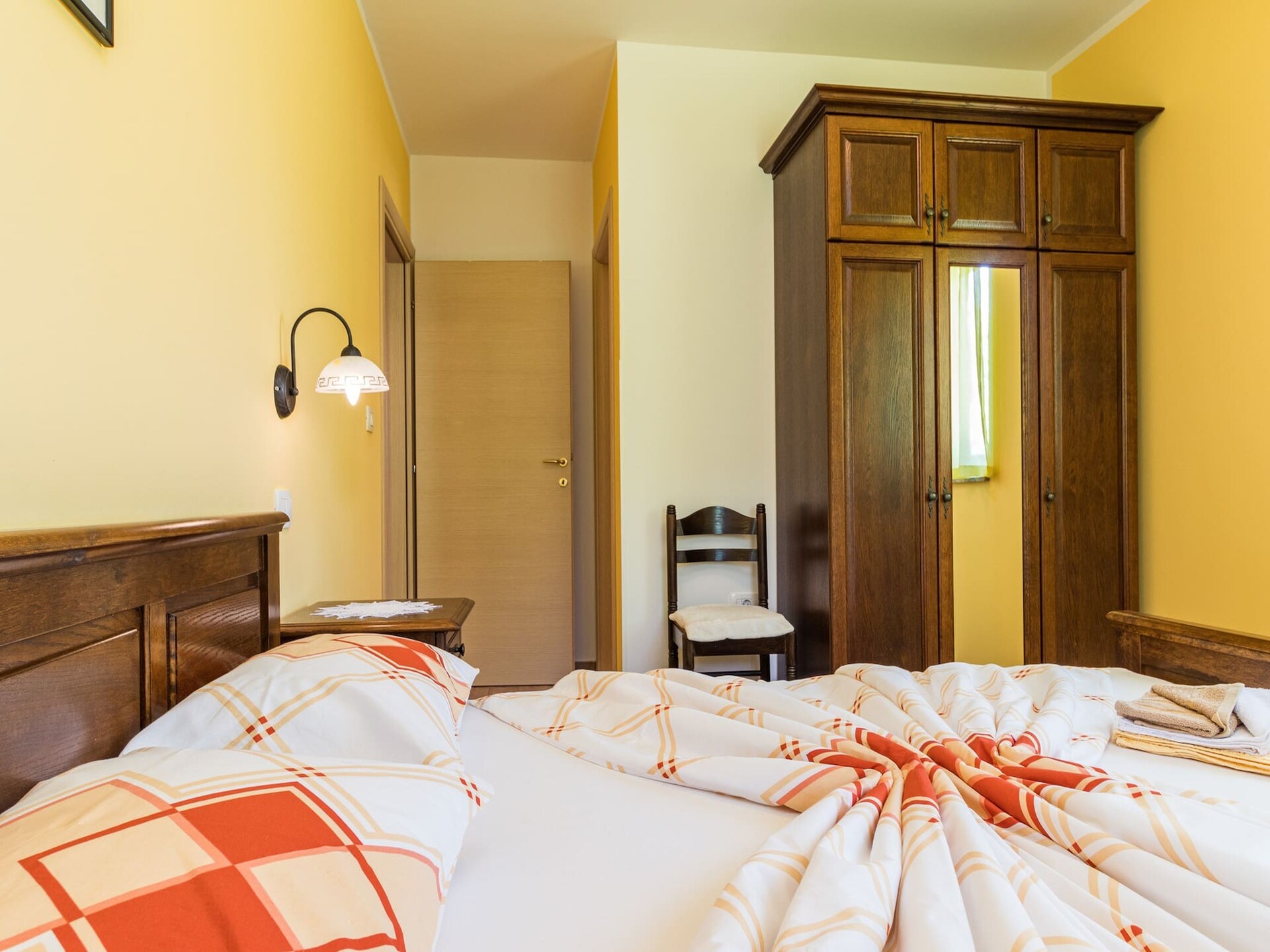 Serene villa met privézwembad op 2,2 km van strand Pjescana Uvala - foto 16