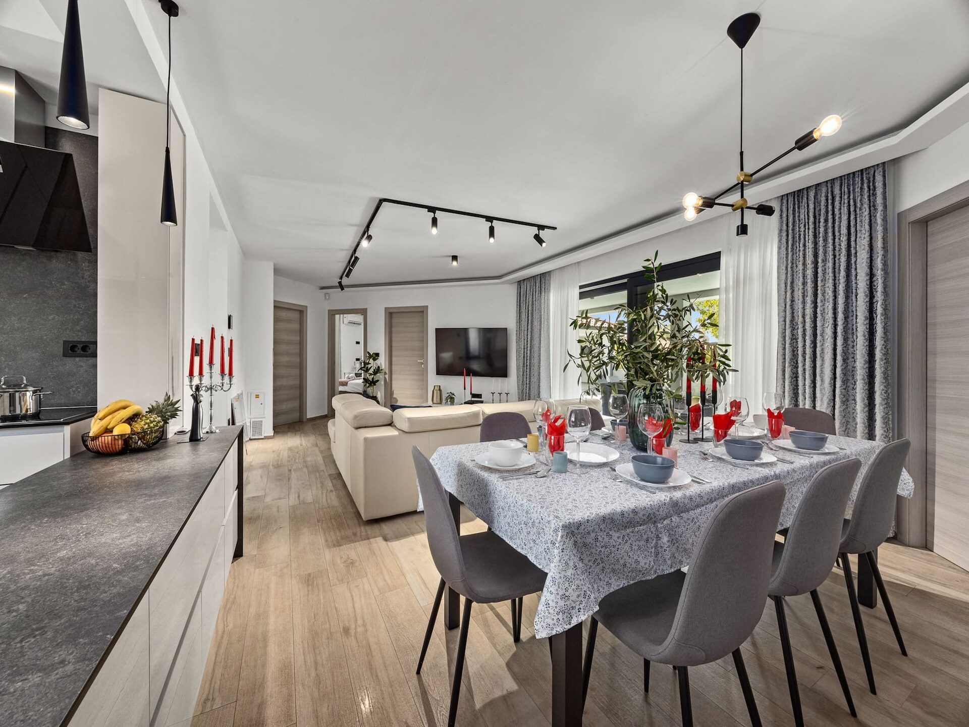 8-persoons villa met privézwembad in Pula · 8 pers. - foto 3