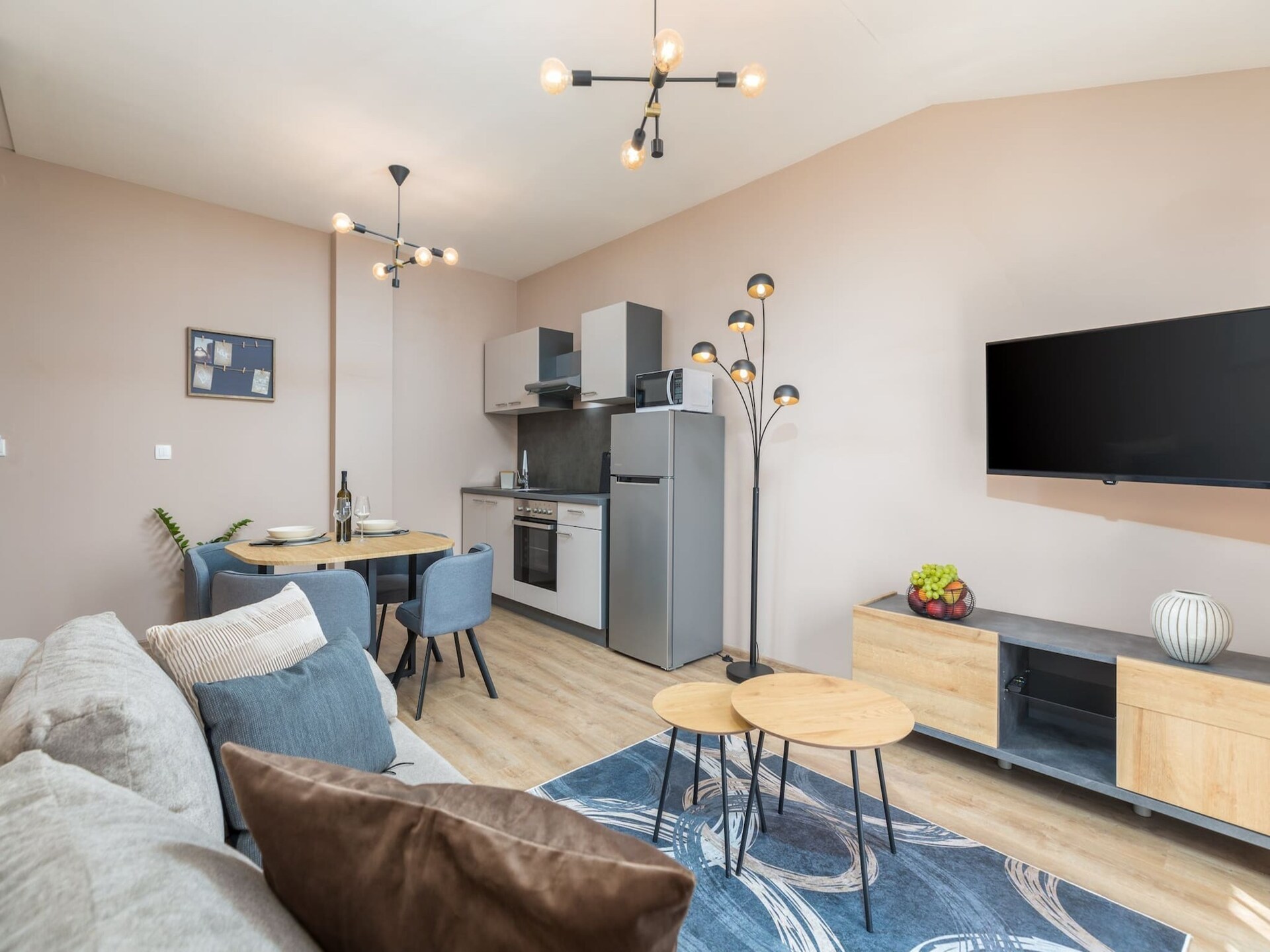 Modern appartement bij Fažana met zwembad, tuin en terras - foto 11
