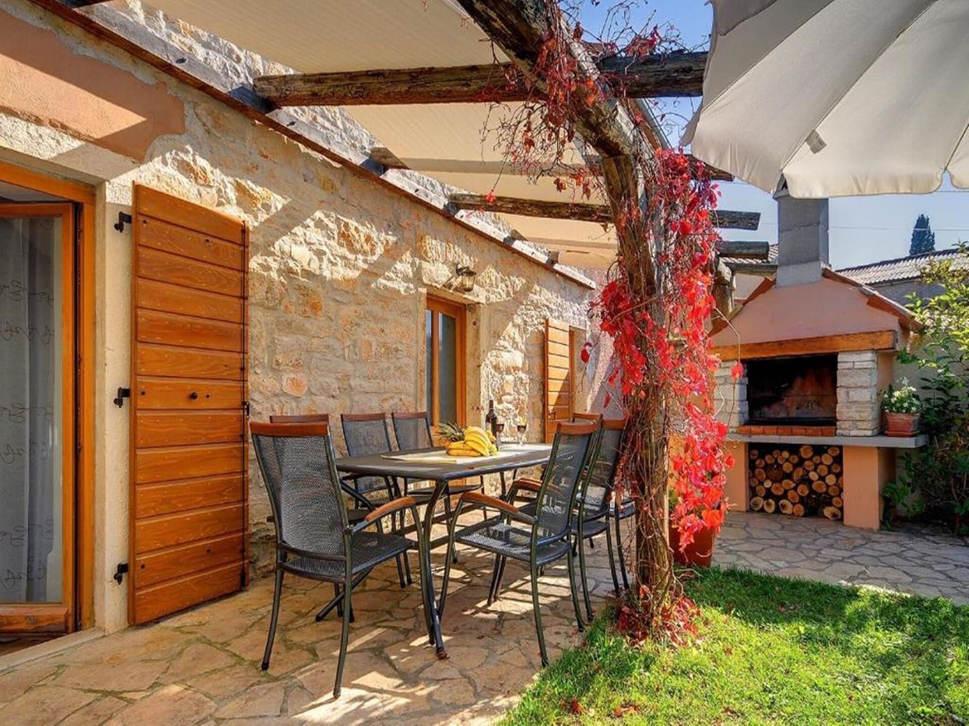 Ruime villa met privézwembad en game room in landelijk Žminj - foto 33