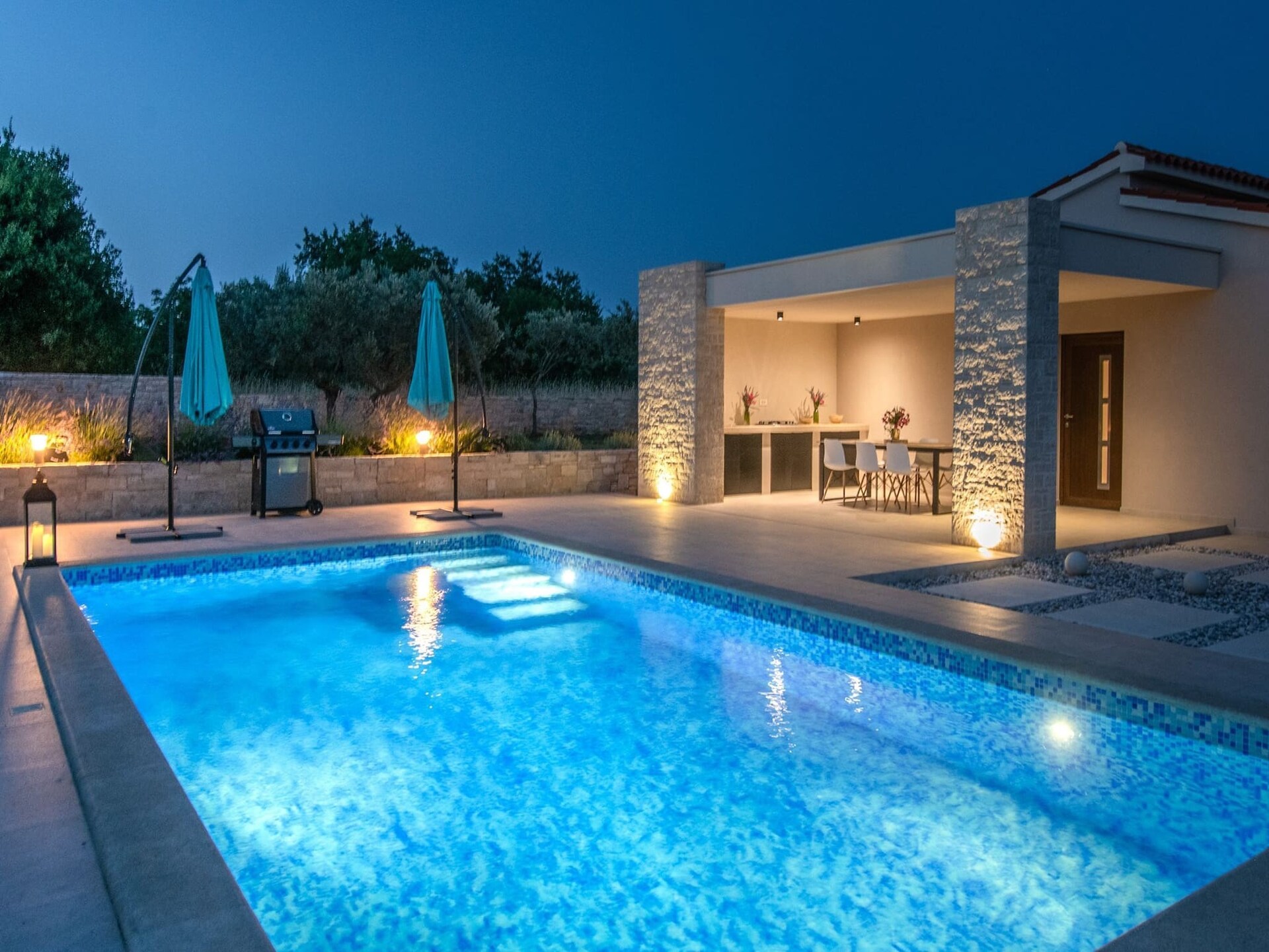 Villa Silentio – Jouw privé-oase met jacuzzi en zwembad in Istrië - foto 8