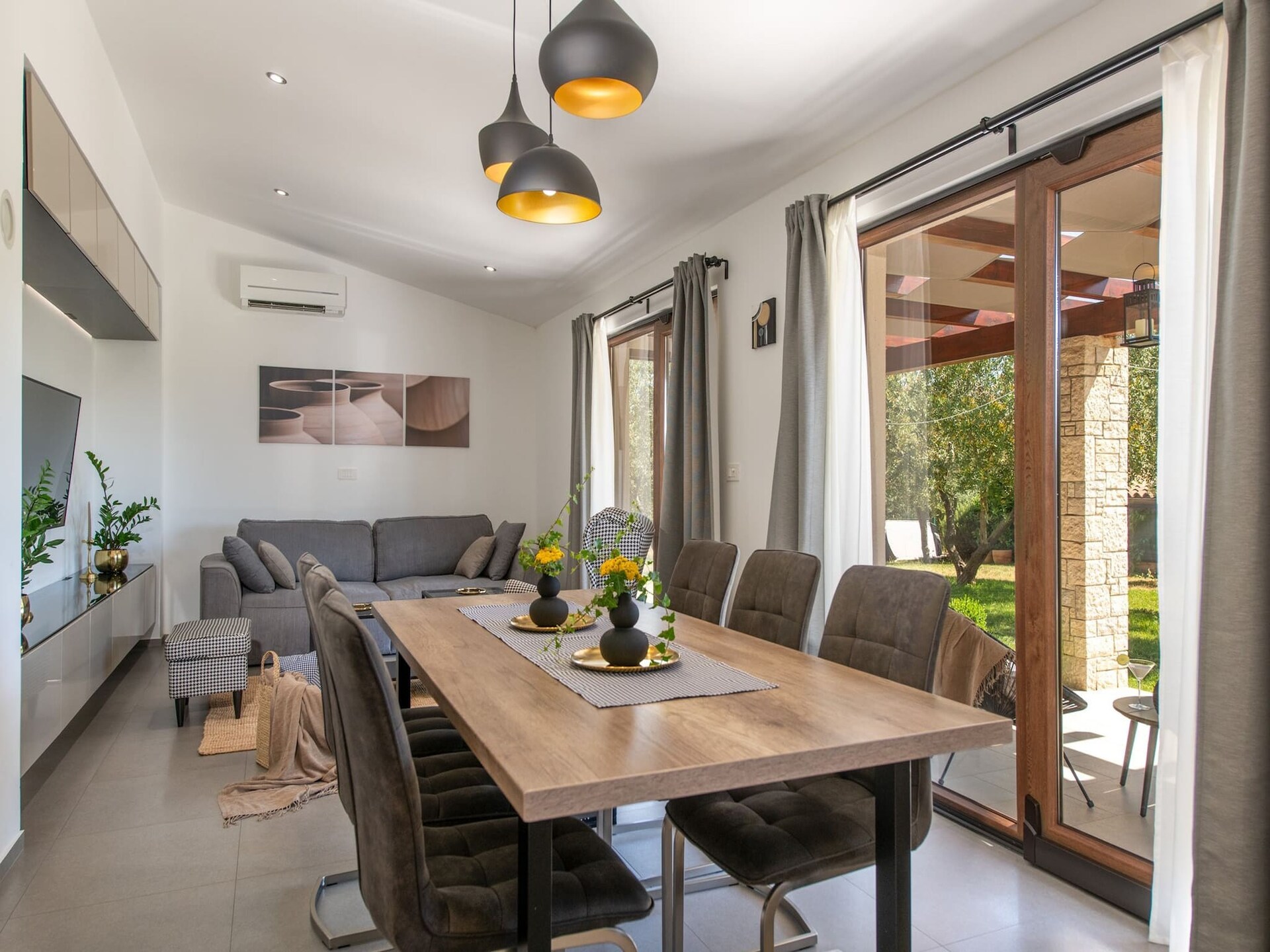 Villa Silentio – Jouw privé-oase met jacuzzi en zwembad in Istrië - foto 18