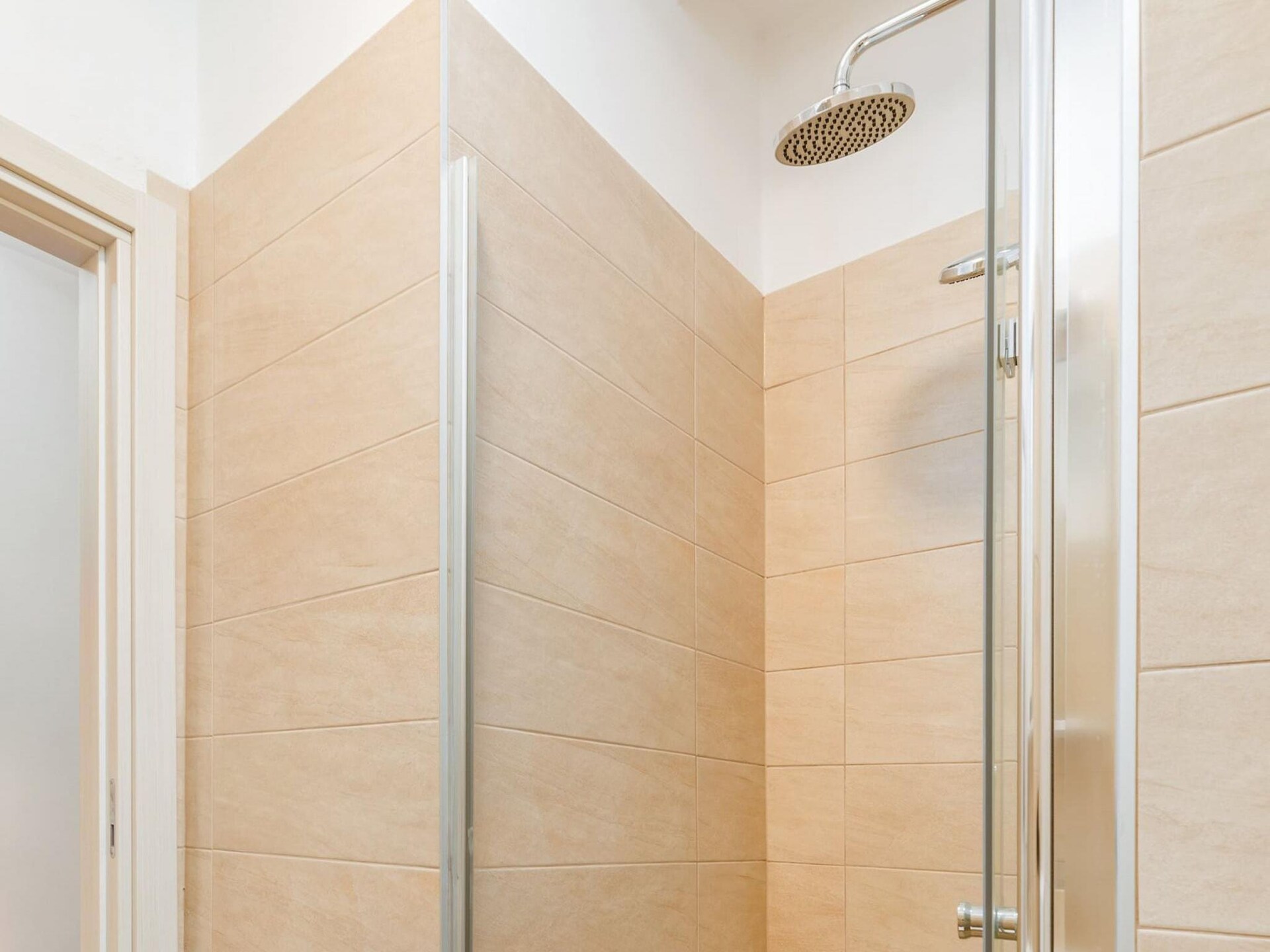 Modern appartement met zwembad en tuin op 900m van strand Fažana - foto 13