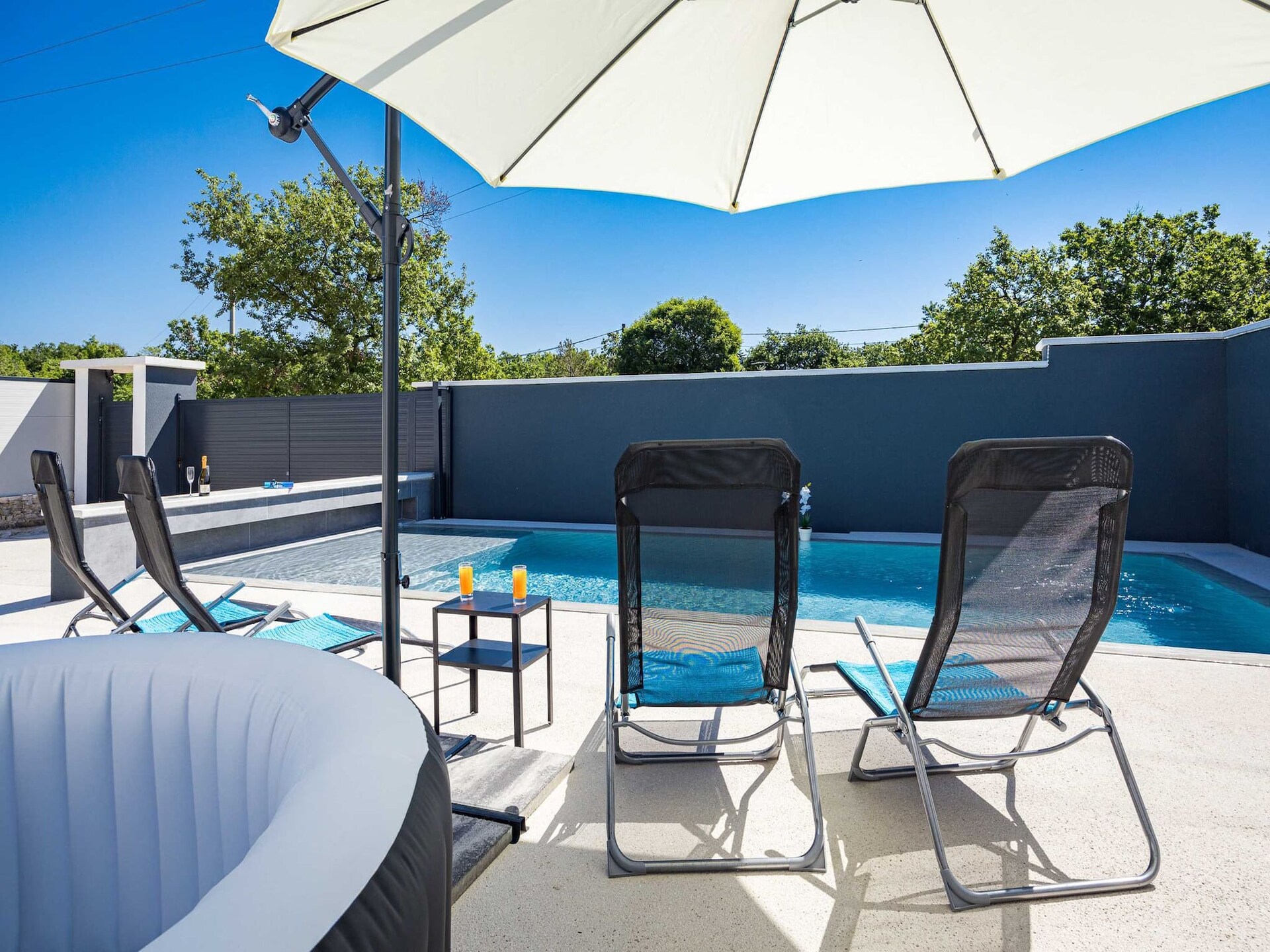 Villa Marsel in Gajana: privézwembad, jacuzzi en 6 persoons vakantiehuis - foto 34