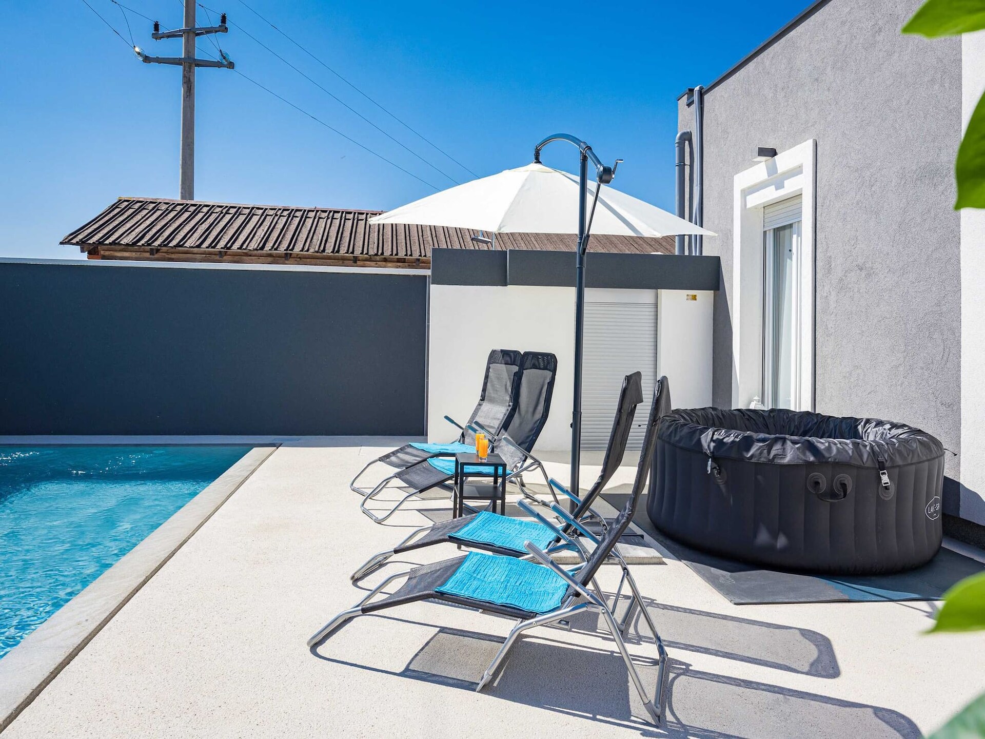 Villa Marsel in Gajana: privézwembad, jacuzzi en 6 persoons vakantiehuis - foto 25