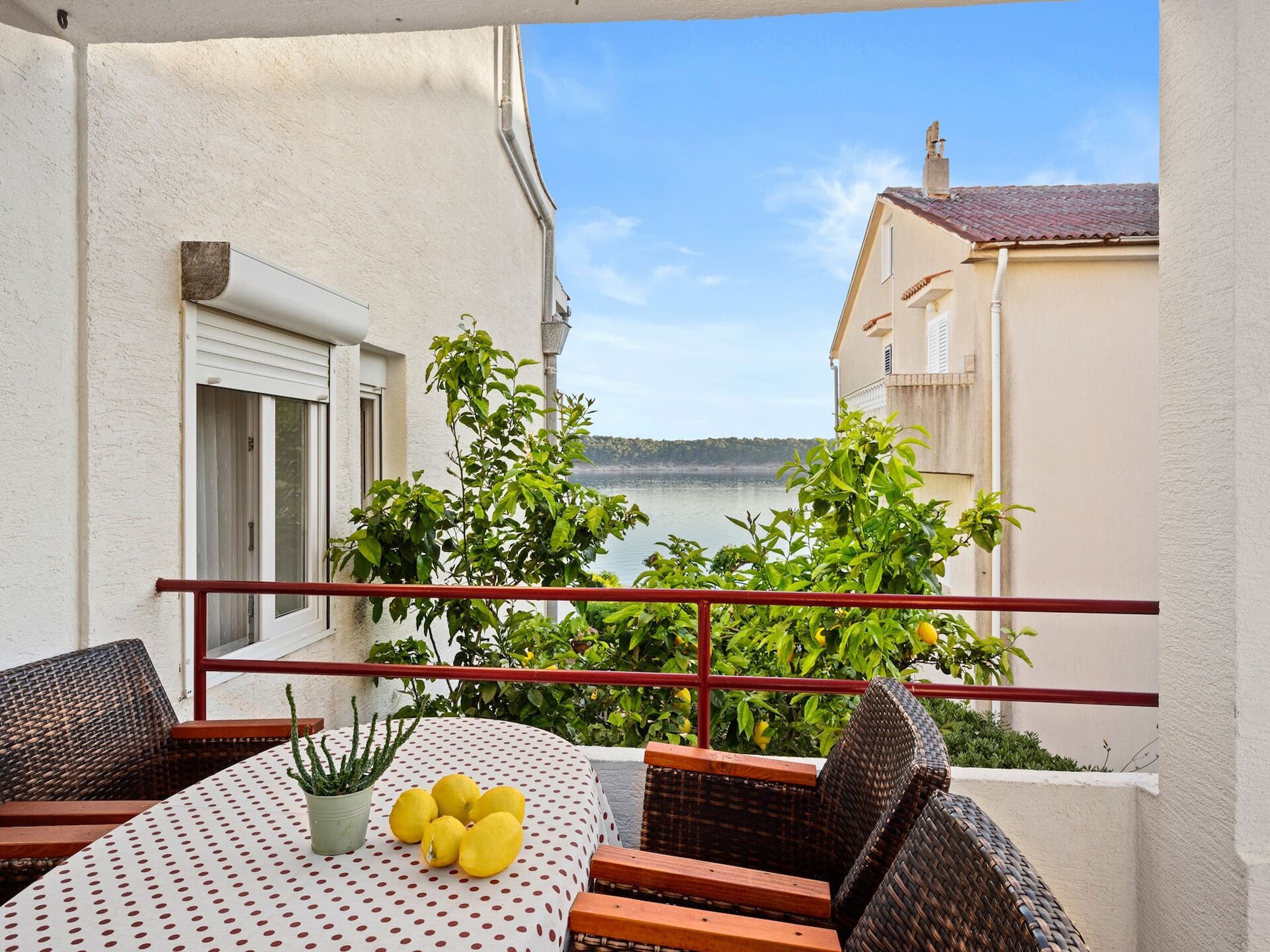Appartement Marija met zeezicht in Barbat, 50 meter van het strand - foto 19