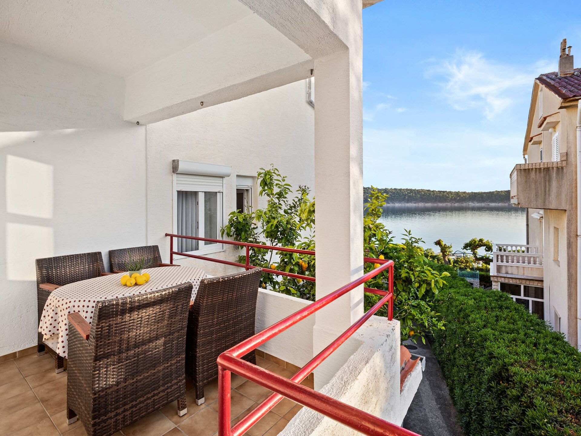 Appartement Marija met zeezicht in Barbat, 50 meter van het strand - foto 10