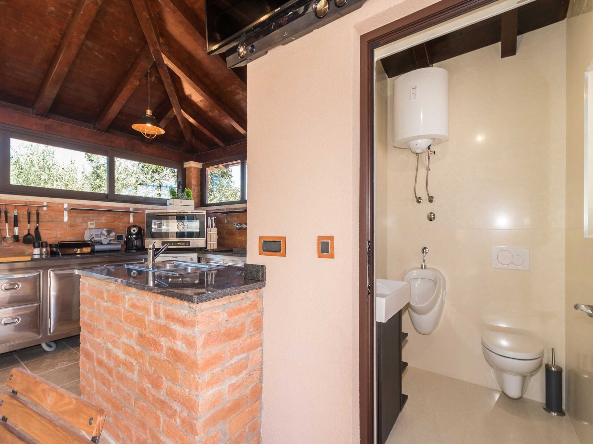 Luxe villa voor 18 personen met privézwembad, jacuzzi en sportfaciliteiten in Valtura - foto 17