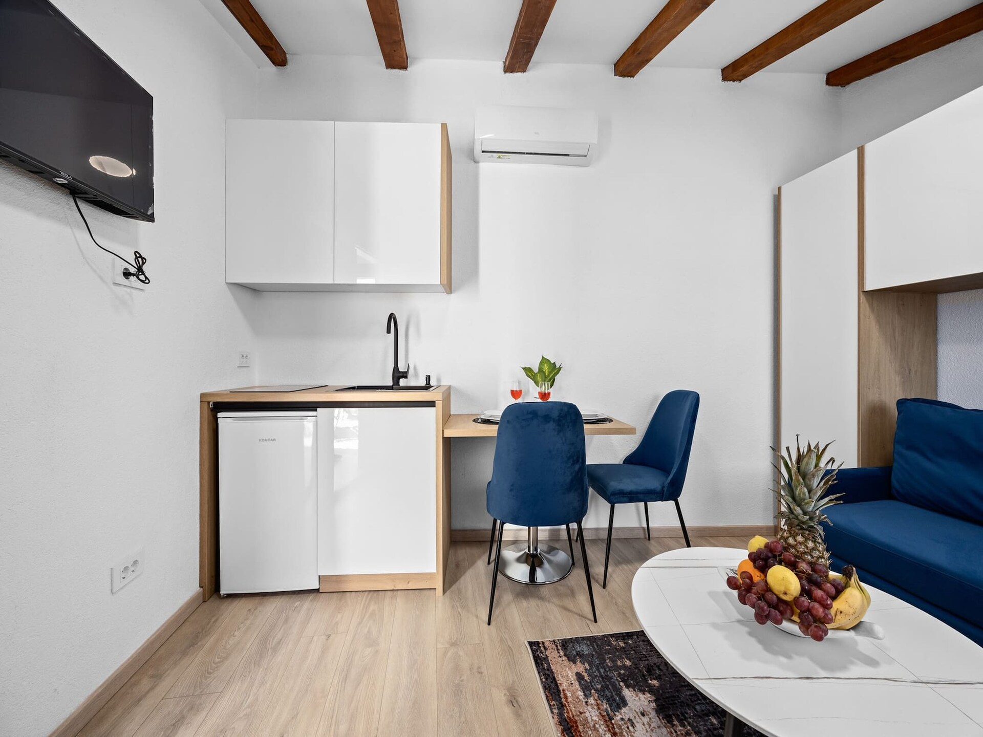 Capitolina Studio in hartje Pula met fenomenaal dakterras en zeezicht - foto 5