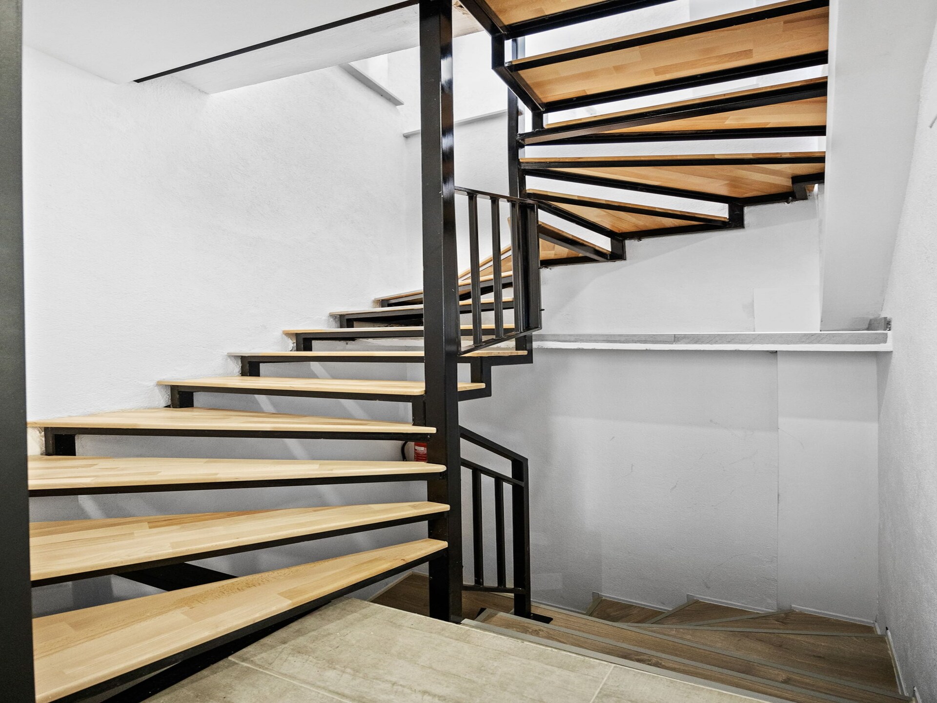 Modern appartement in hartje Pula, vlak bij zee en alle voorzieningen - foto 7